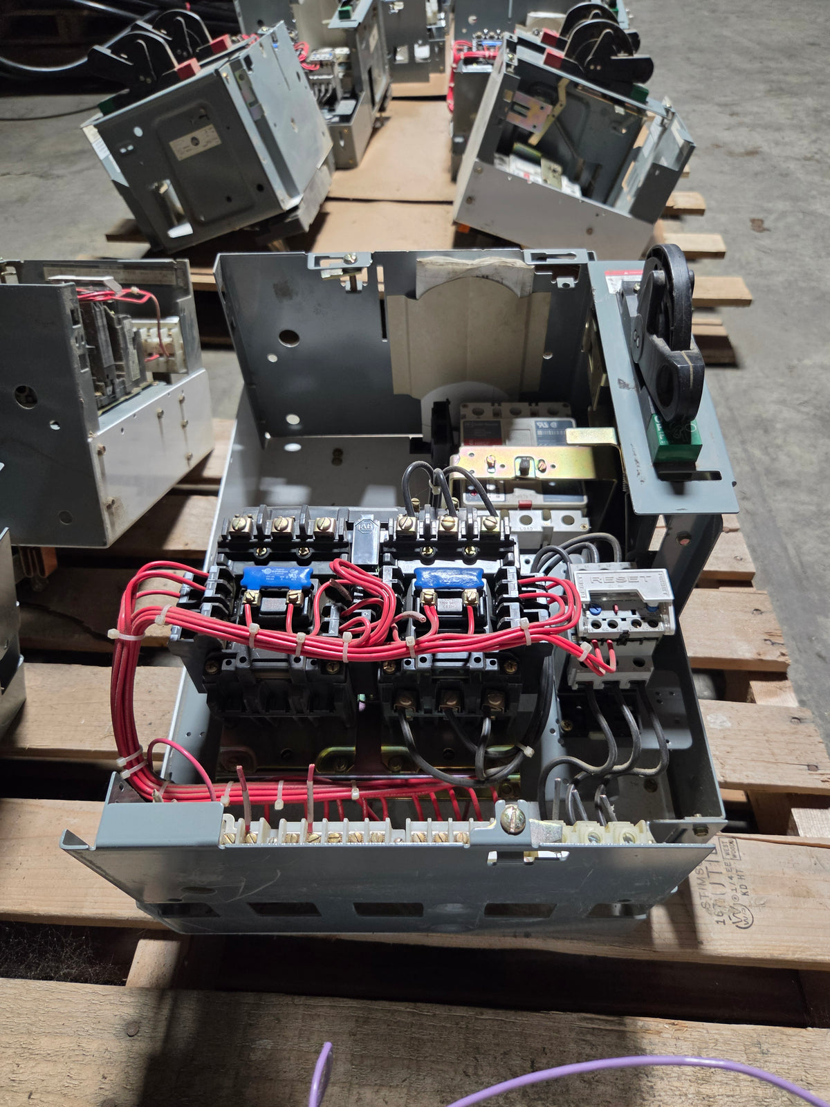 Allen-Bradley 2107B MCC Bucket 3HP 3PH 480V Size 1 FVR 15A Breaker - No Door