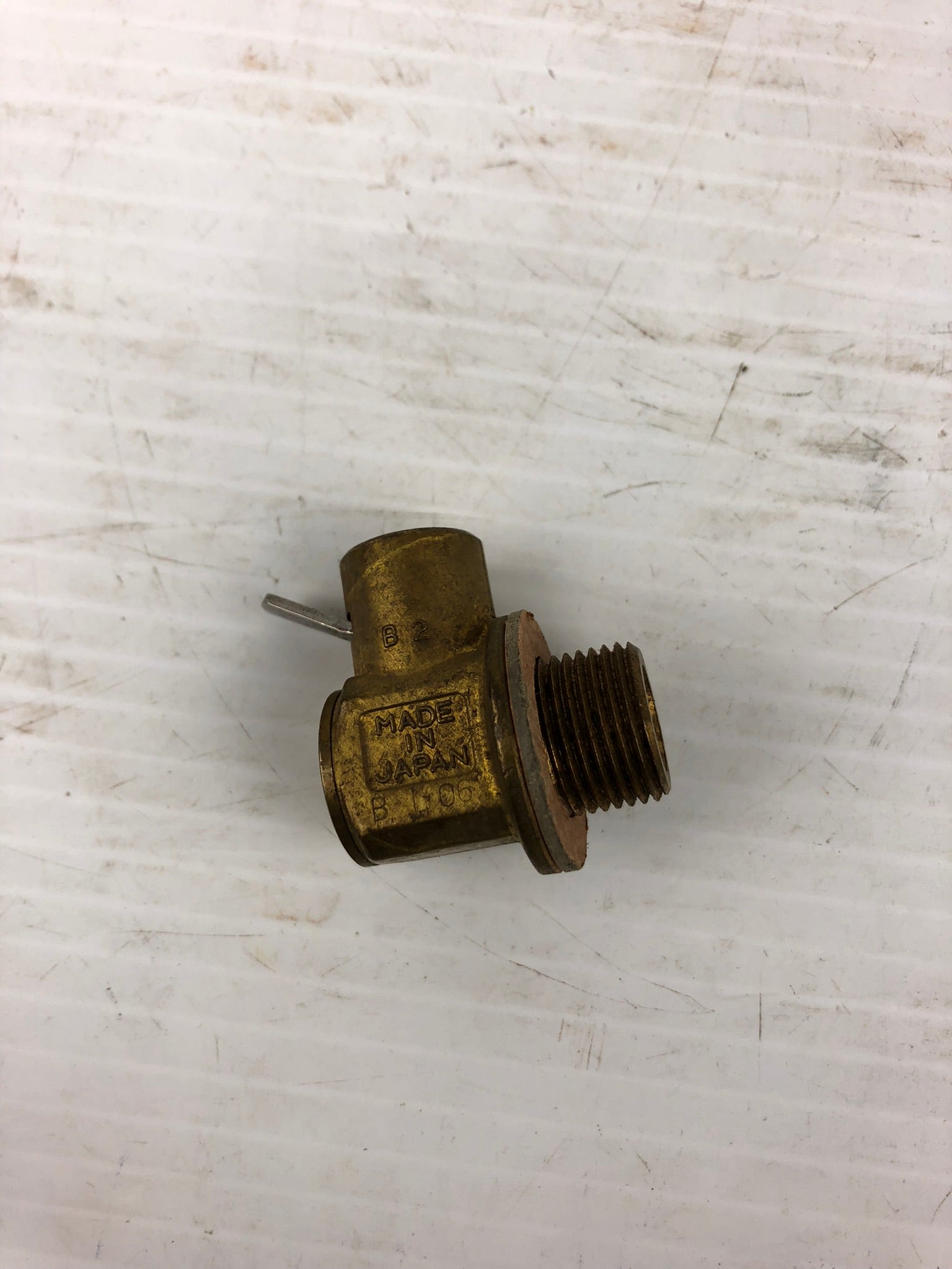 Fumoto BL06-B2 Engine Oil Drain Valve