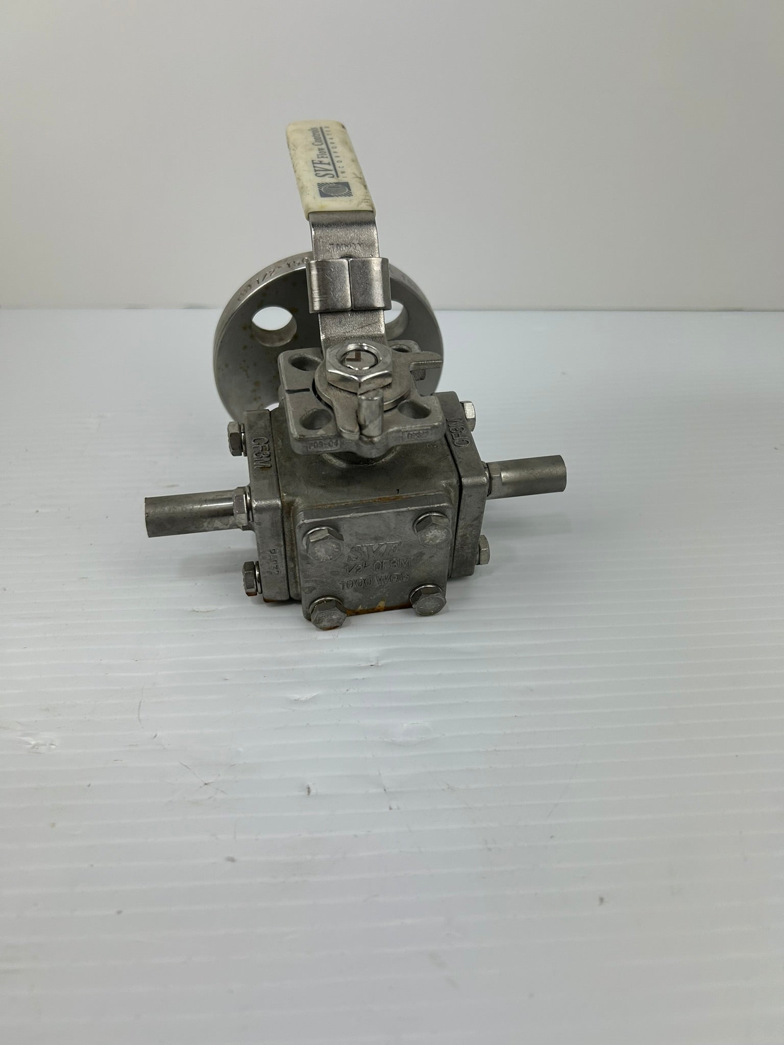 SVF Flow Controls 1000 WOG Valve 1/2"-CF3M 150 with Handle