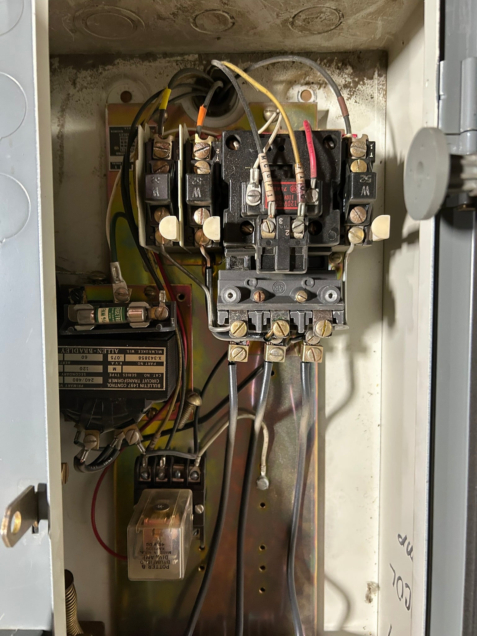 Allen Bradley Size 1 Combination Starter 712-BAB43
