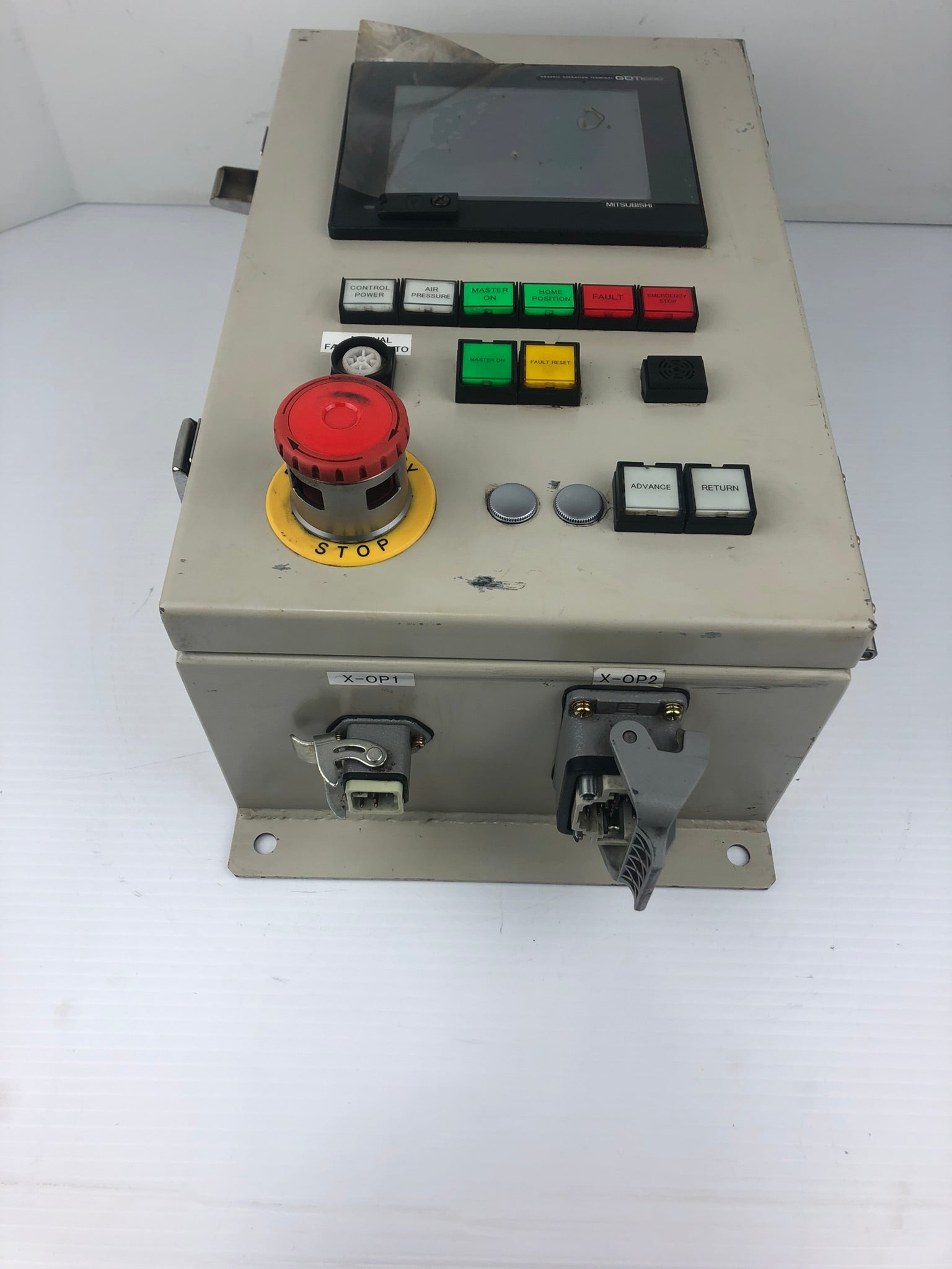 Yaskawa JZRCR-N0P16-NA Control Box GOT1000 Mitsubishi Screen GT1155-QSBD