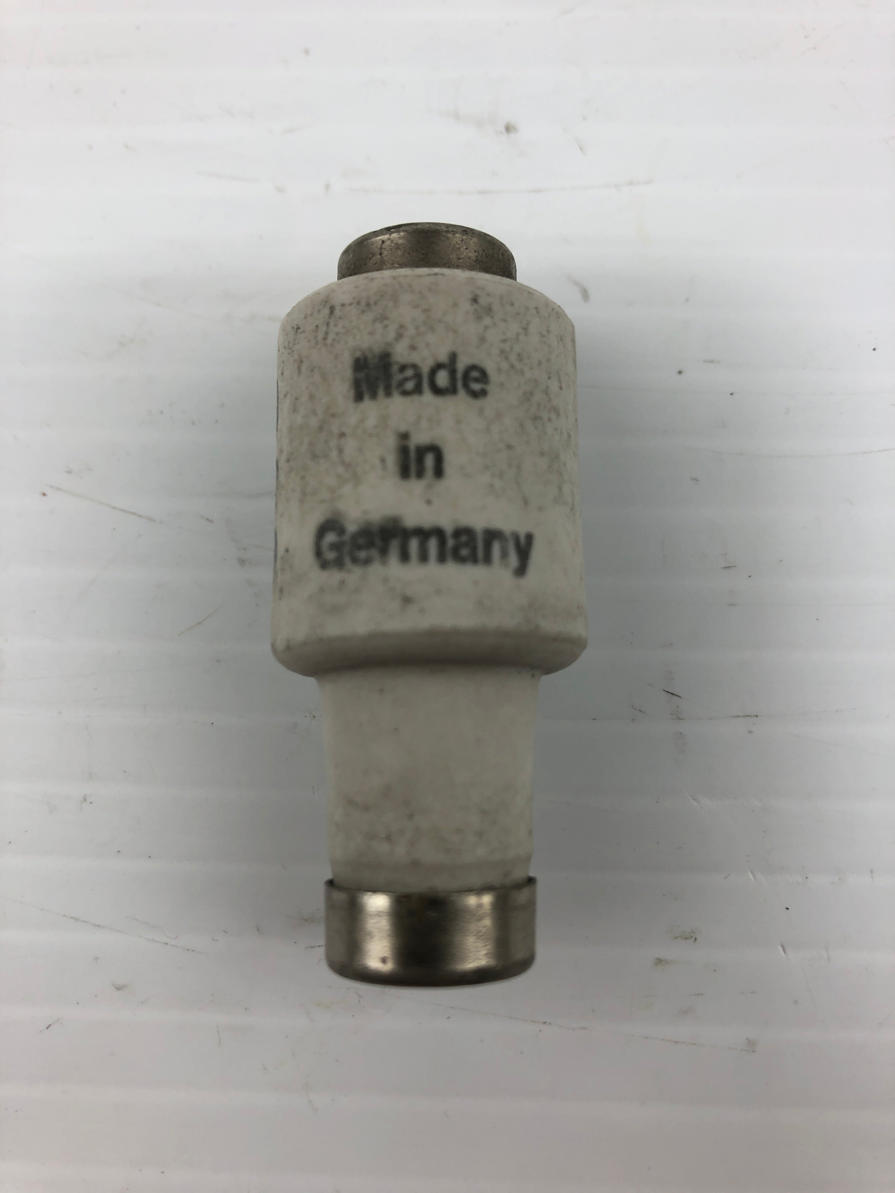 LJS Vollschutz Ceramic Bottle Fuse 25A 500V - Lot of 4
