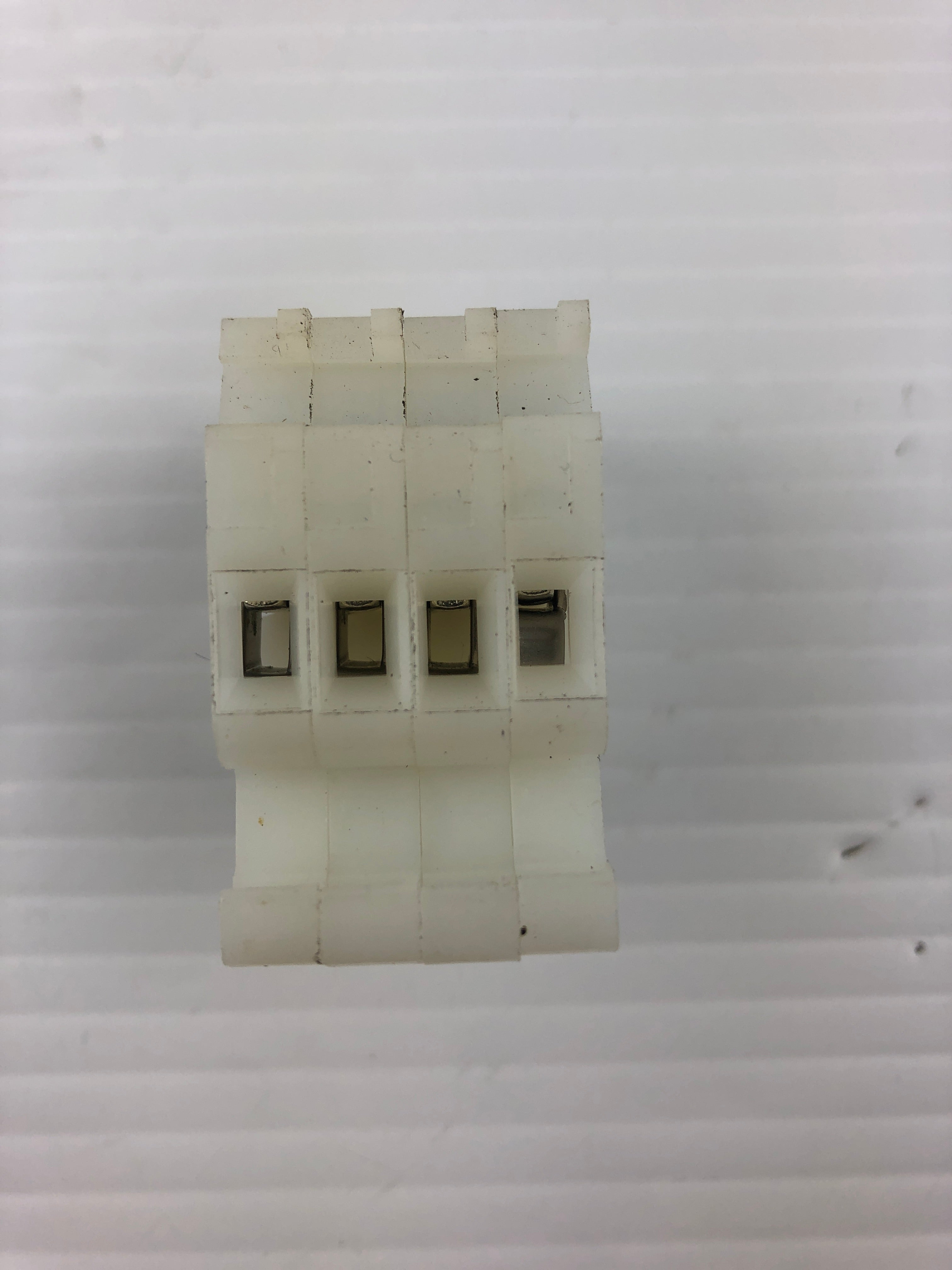 Allen Bradley 1492-HM1 Terminal Blocks - Lot of 161