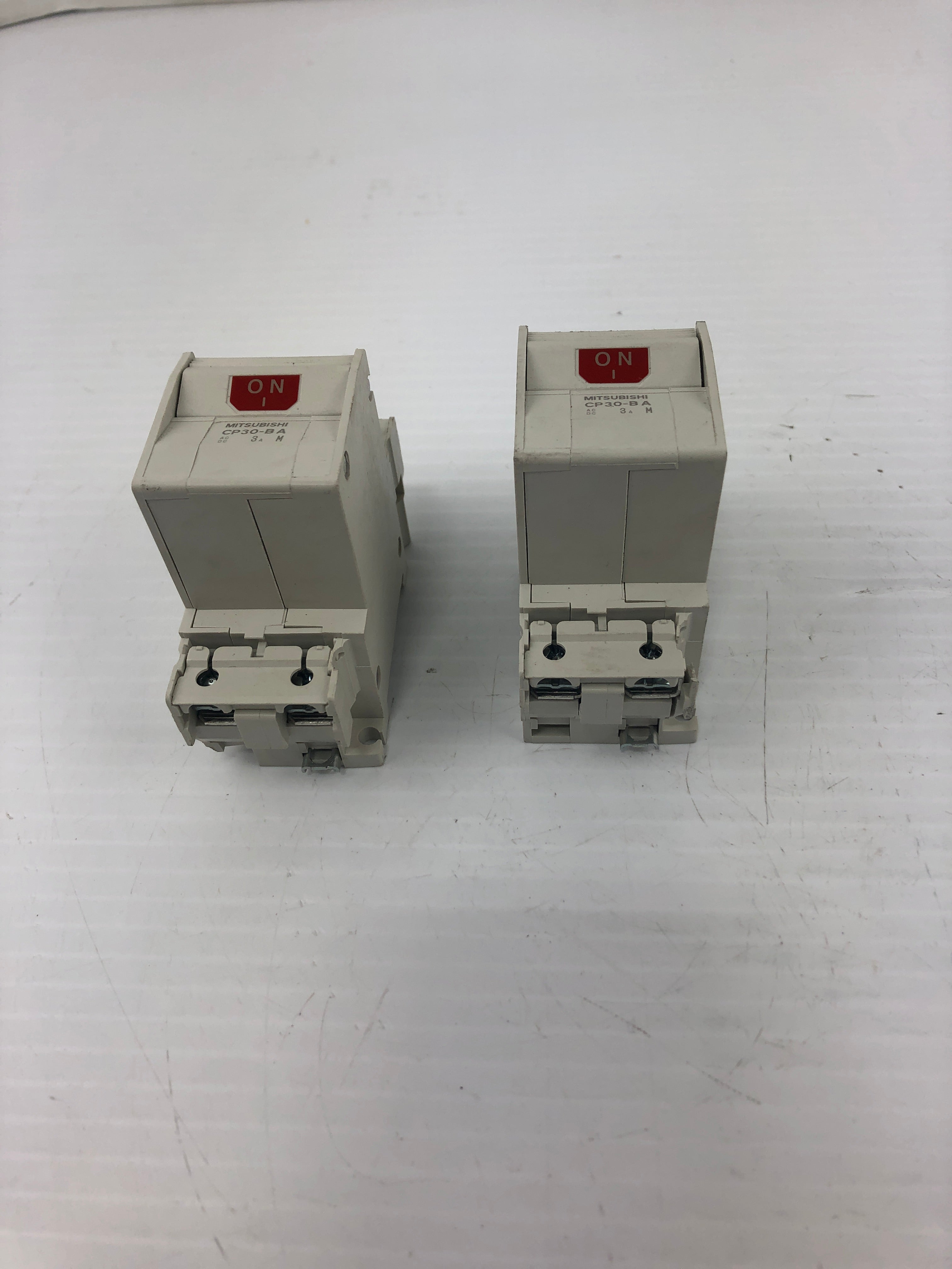 Mitsubishi Electric CP30-BA Circuit Protector 2 Pole 3A (Lot of 2)