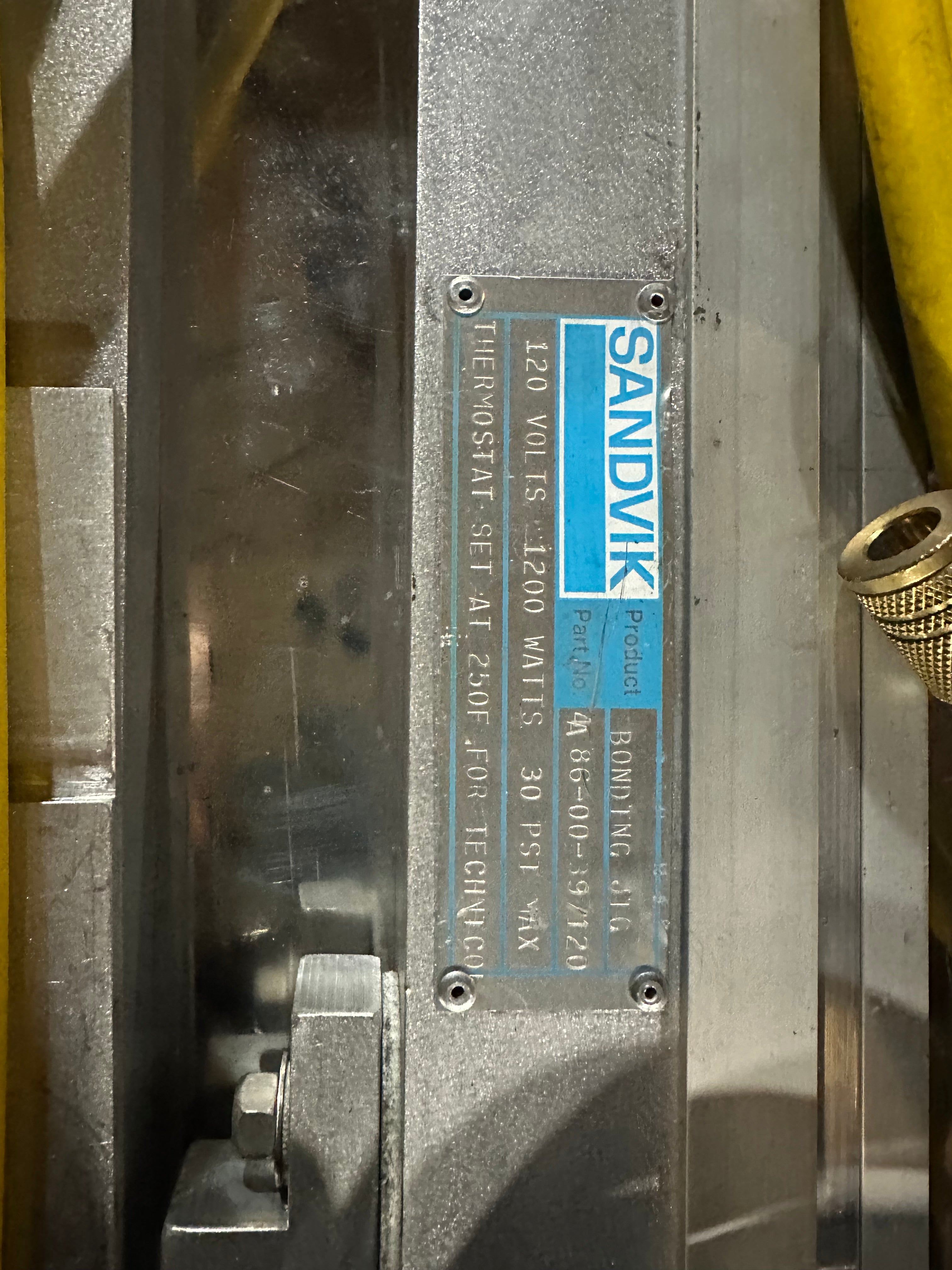 Sandvik Bonding Jig 4A 86-00-39/120 1200 Watts 120 Volts 30 PSI