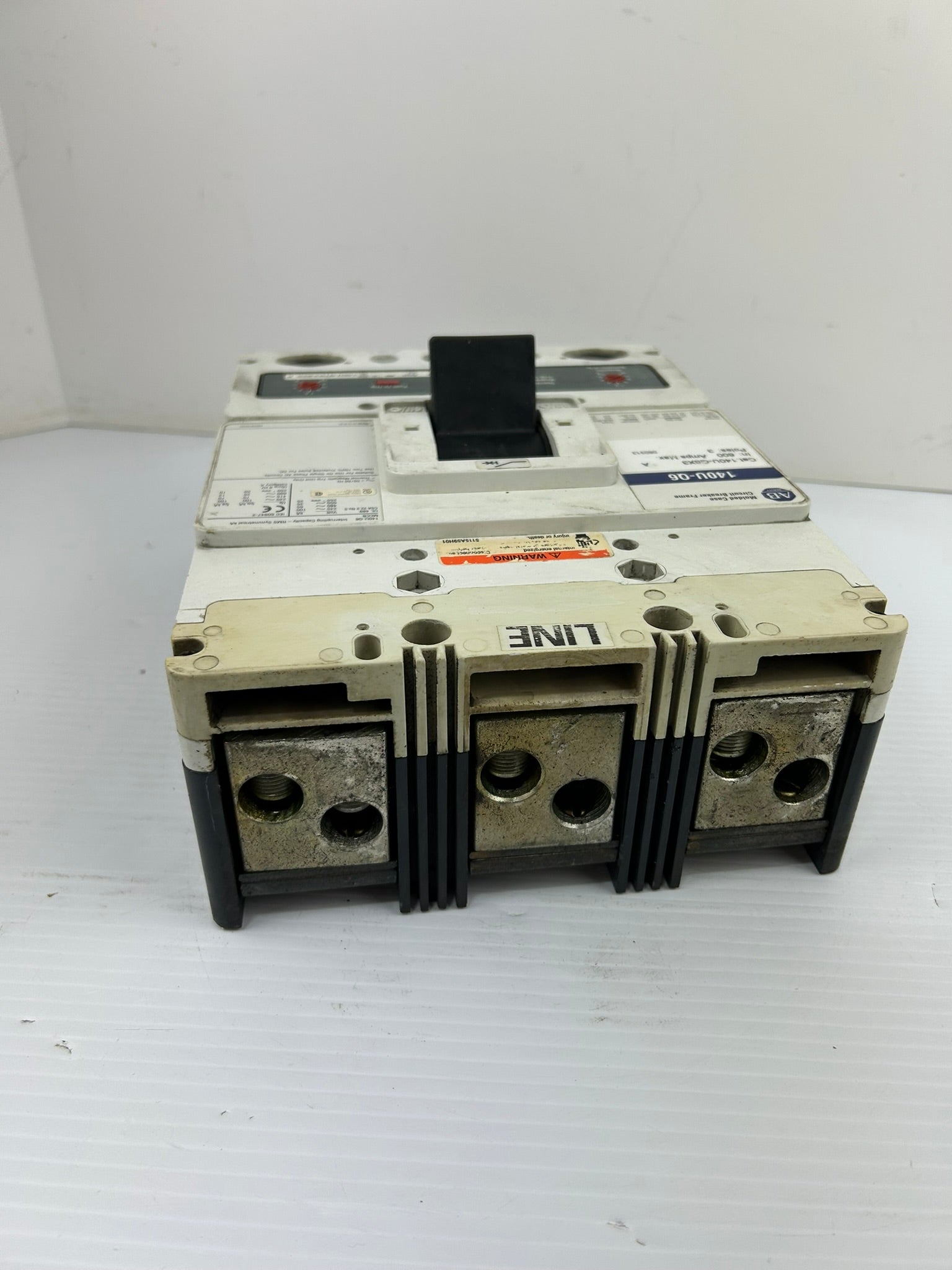 Allen Bradley 140U-Q6X3 Circuit Breaker Series A 3 Pole 600 Amps Max 140U-Q6