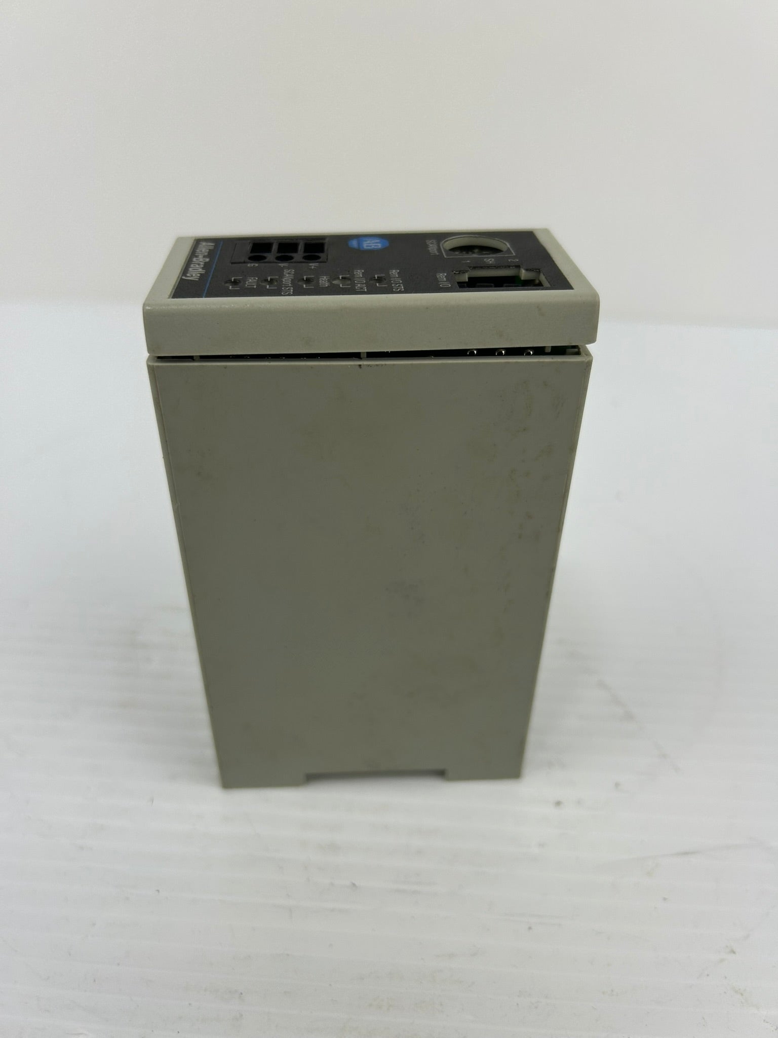 Allen-Bradley 1203-GK1 Communication Module Remote I/O Series A FRN 3.04 24VDC
