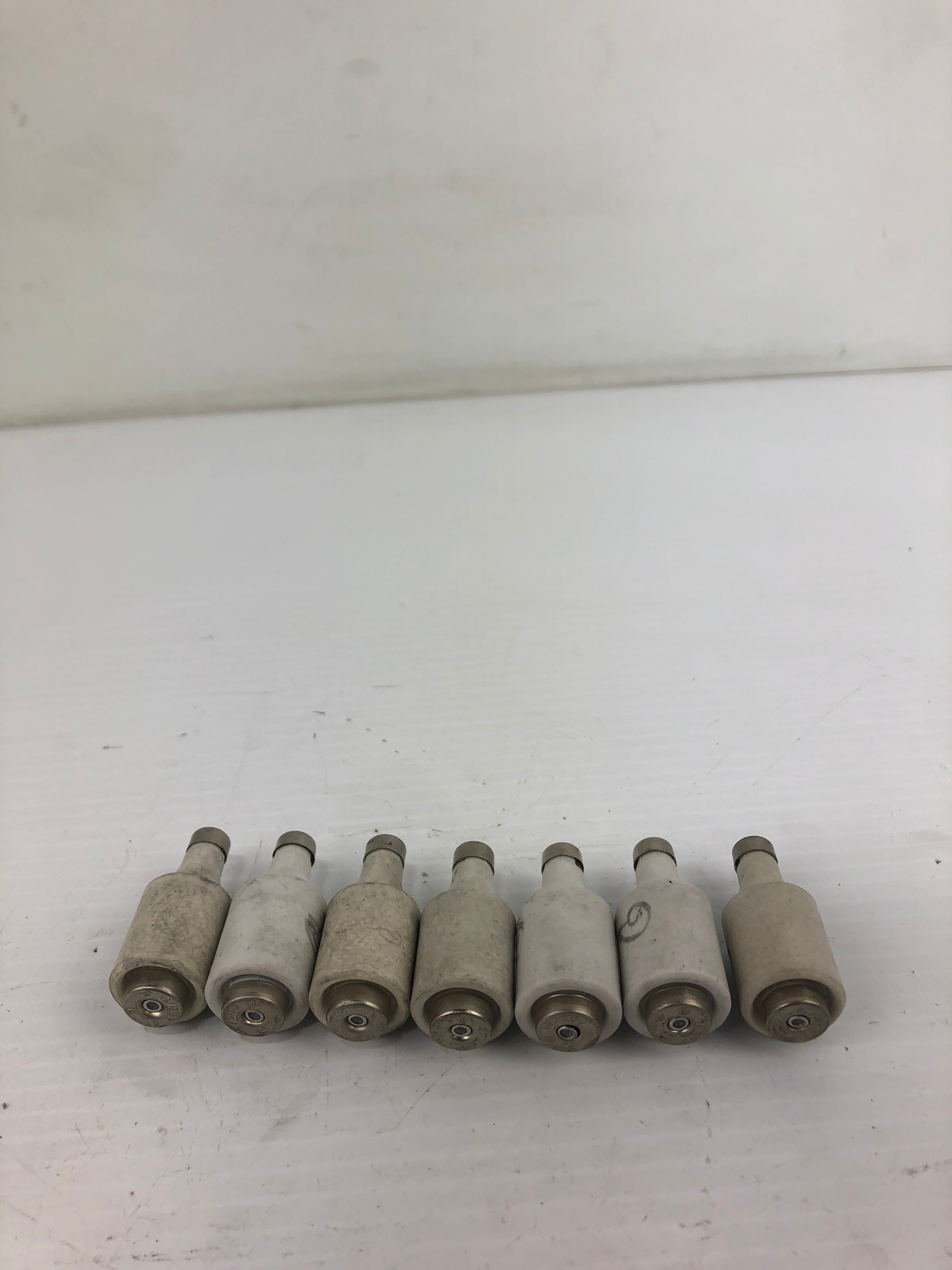 Kema Keur Ceramic Bottle Fuse 16A 500V - Lot of 7