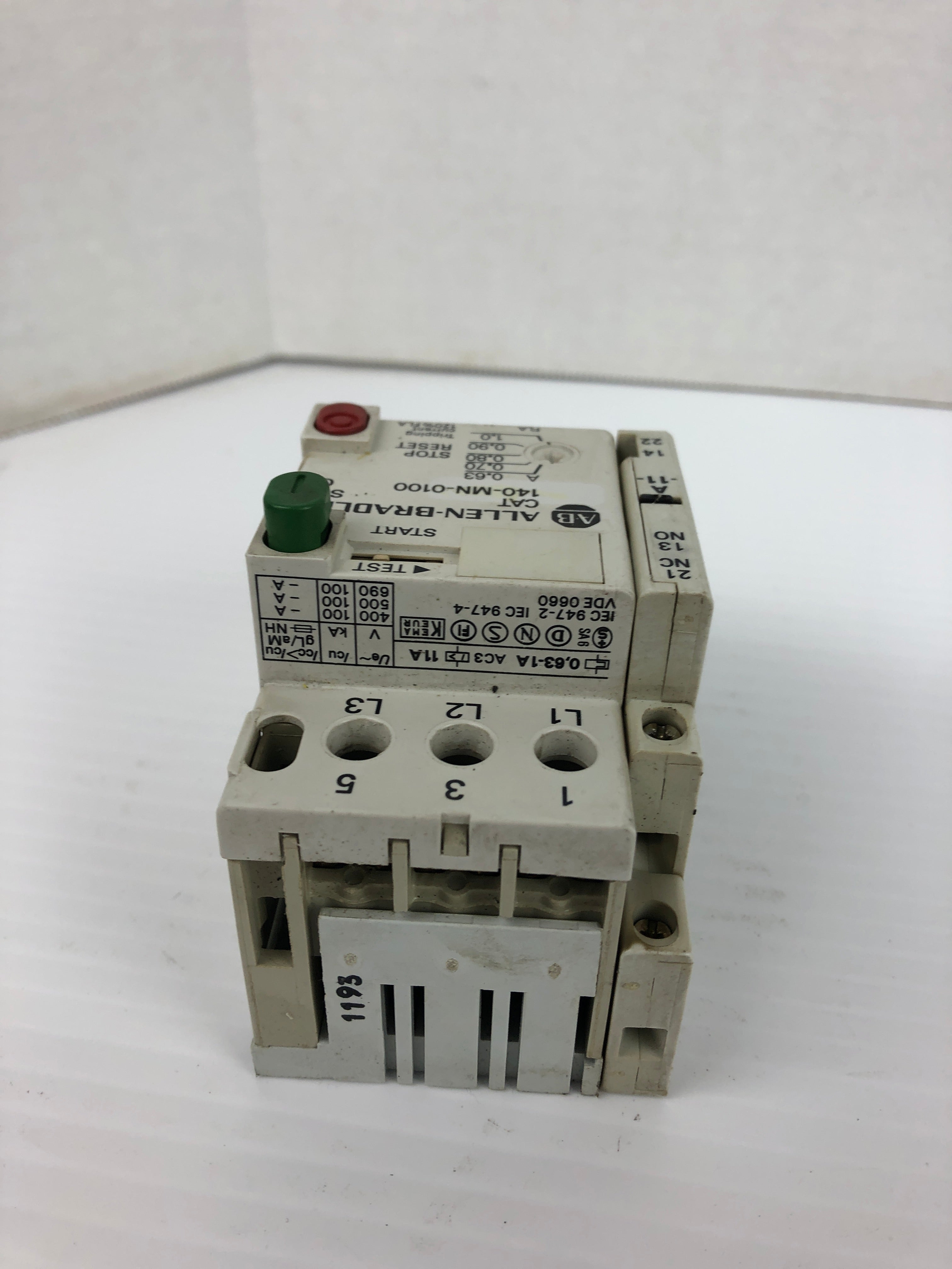 Allen Bradley 140-MN-0100 Manual Motor Starter Series C with 140-A11 Contact