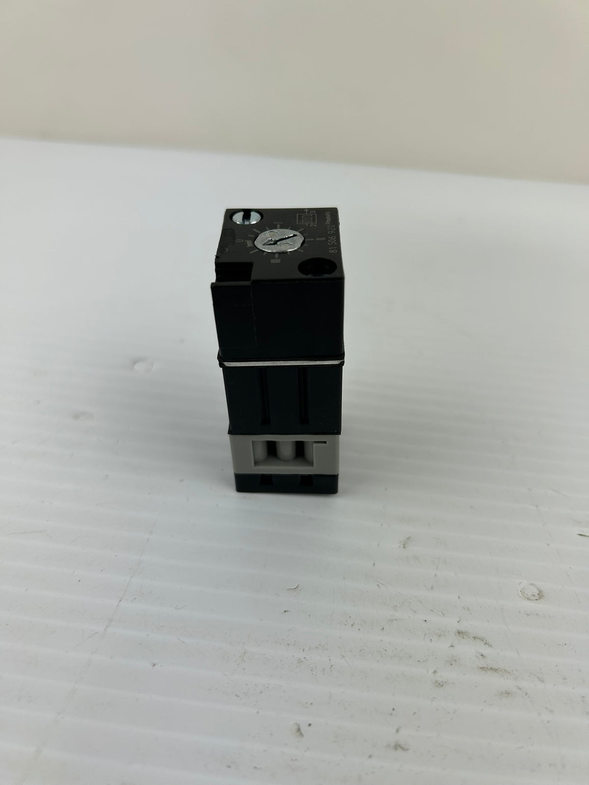Crouzet 81 506 920 Pneumatic Adjustable Frequency Generator Air Logic Valve