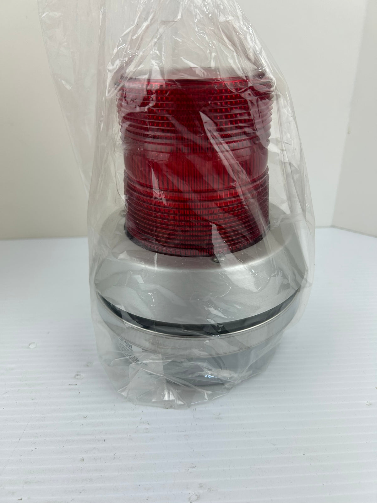 Edwards Signaling Adaptabeacon 51R-N5-40W Red Flashing Light w/Horn - No Bulb