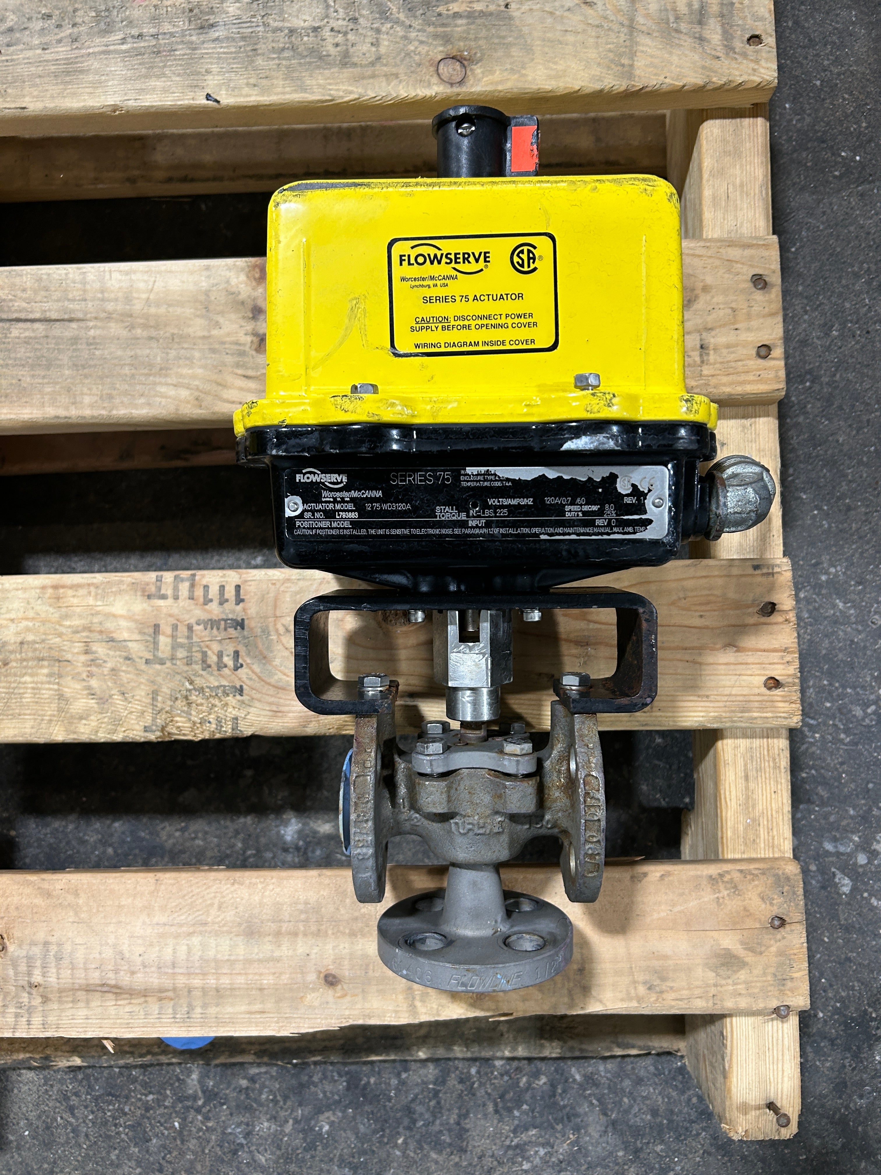Worcester McCanna Series 75 Actuator 12 75 WD3120A with Tufline A182 Valve 1/2"