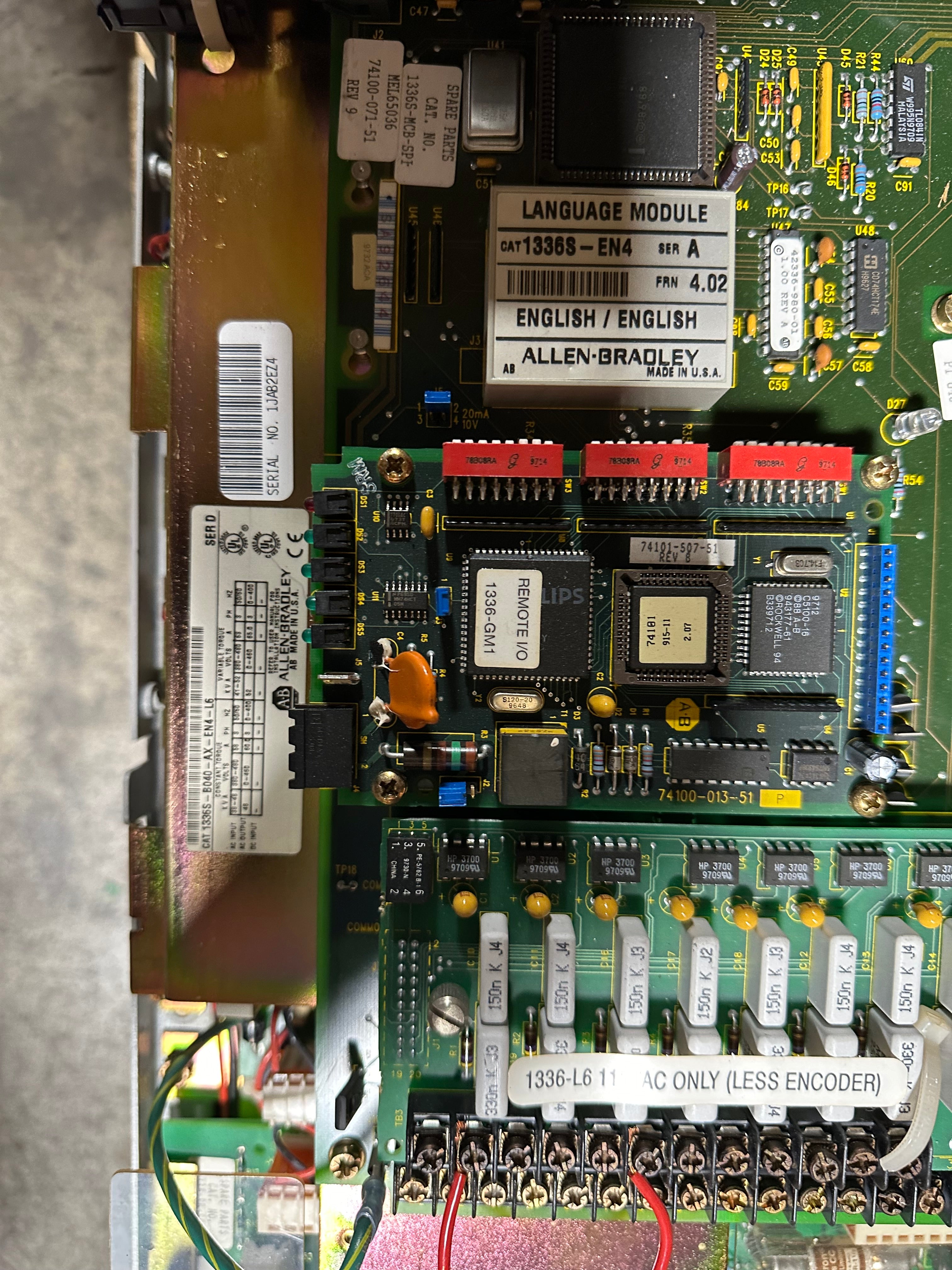 Allen Bradley Variable Frequency Drive 1336S-B040-AX-EN4-L6 with Keypad