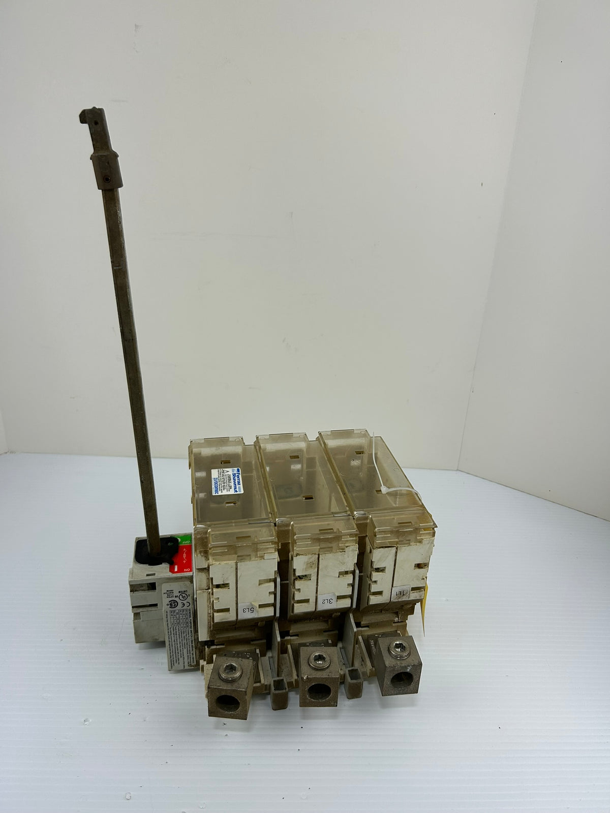 Ferraz Shawmut FBJ200 Fusible Disconnect Switch J 200A 50/60Hz - No Fuses