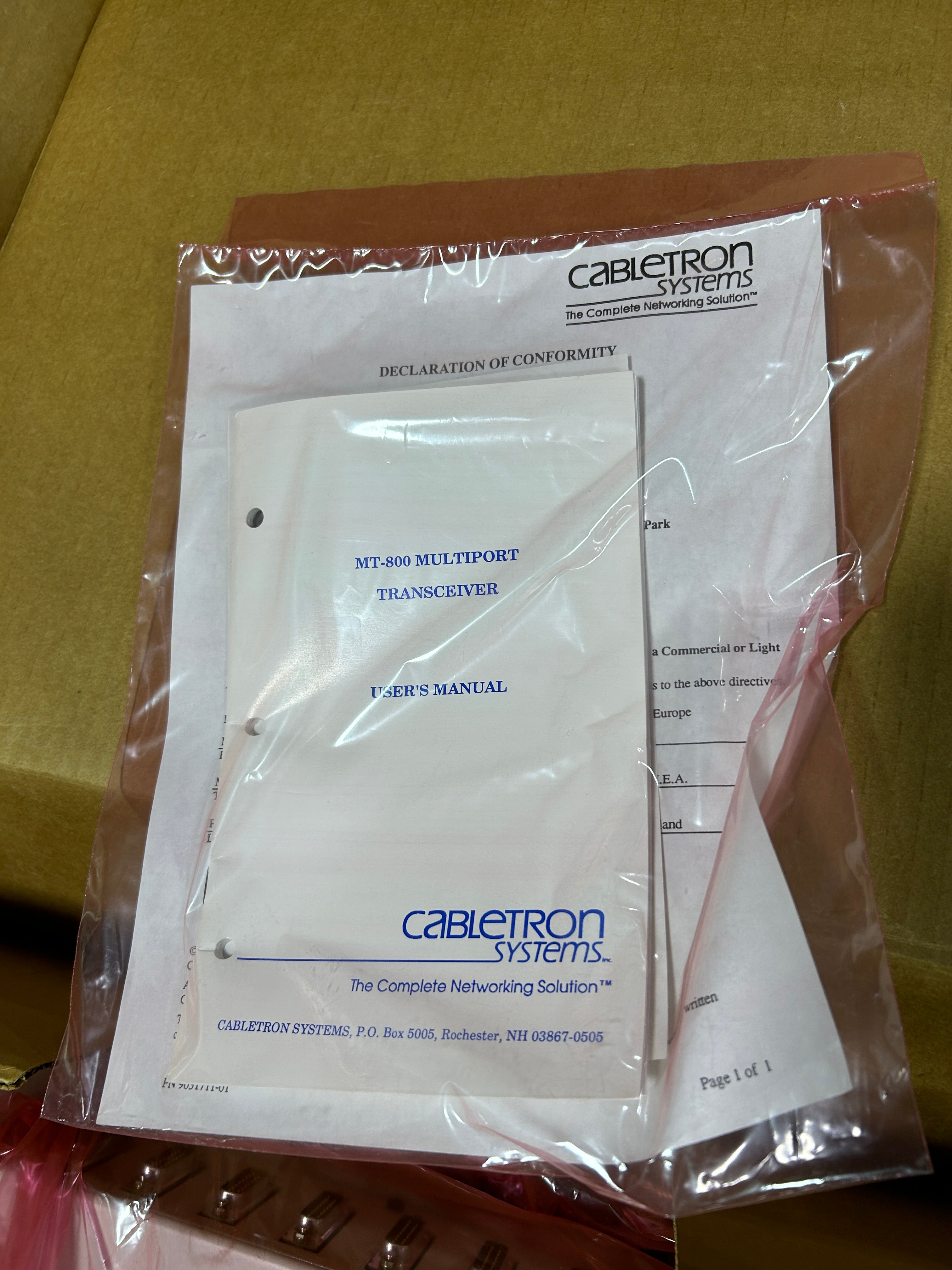 Cabletron Systems MT-800 Lanview Ethernet IEEE 802.3 Multiport Transceiver Unit