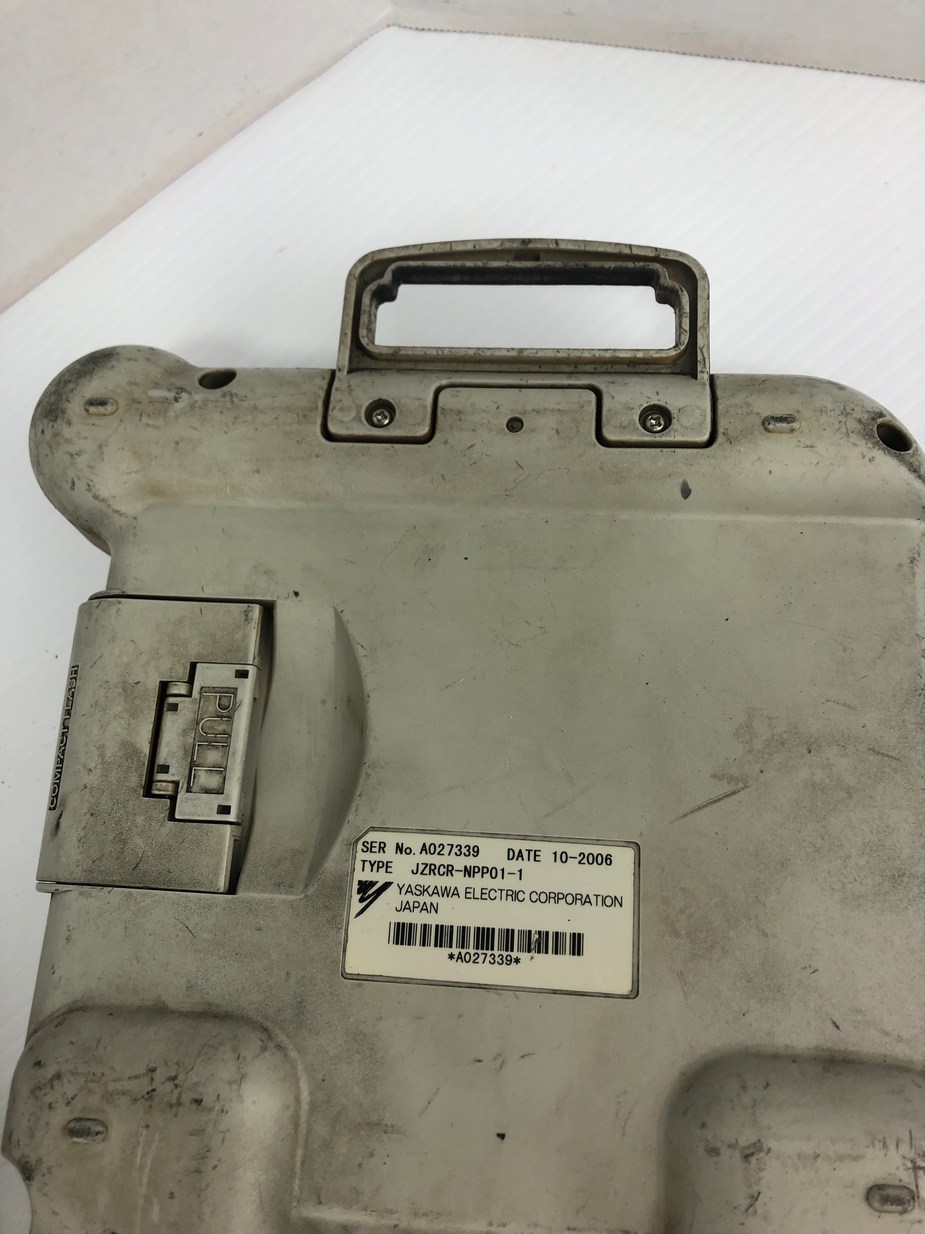 Yaskawa JZRCR-NPP01-1 Teach Pendant A027339 with Cable