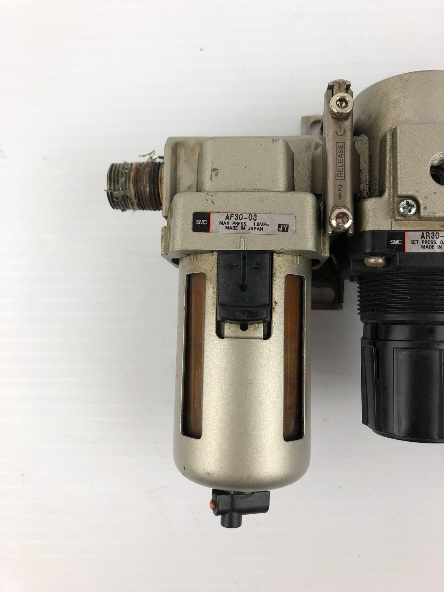 SMC Filter Regulator Assembly AF30-03 AR30-03 AL30-03 AC30-03-X2121