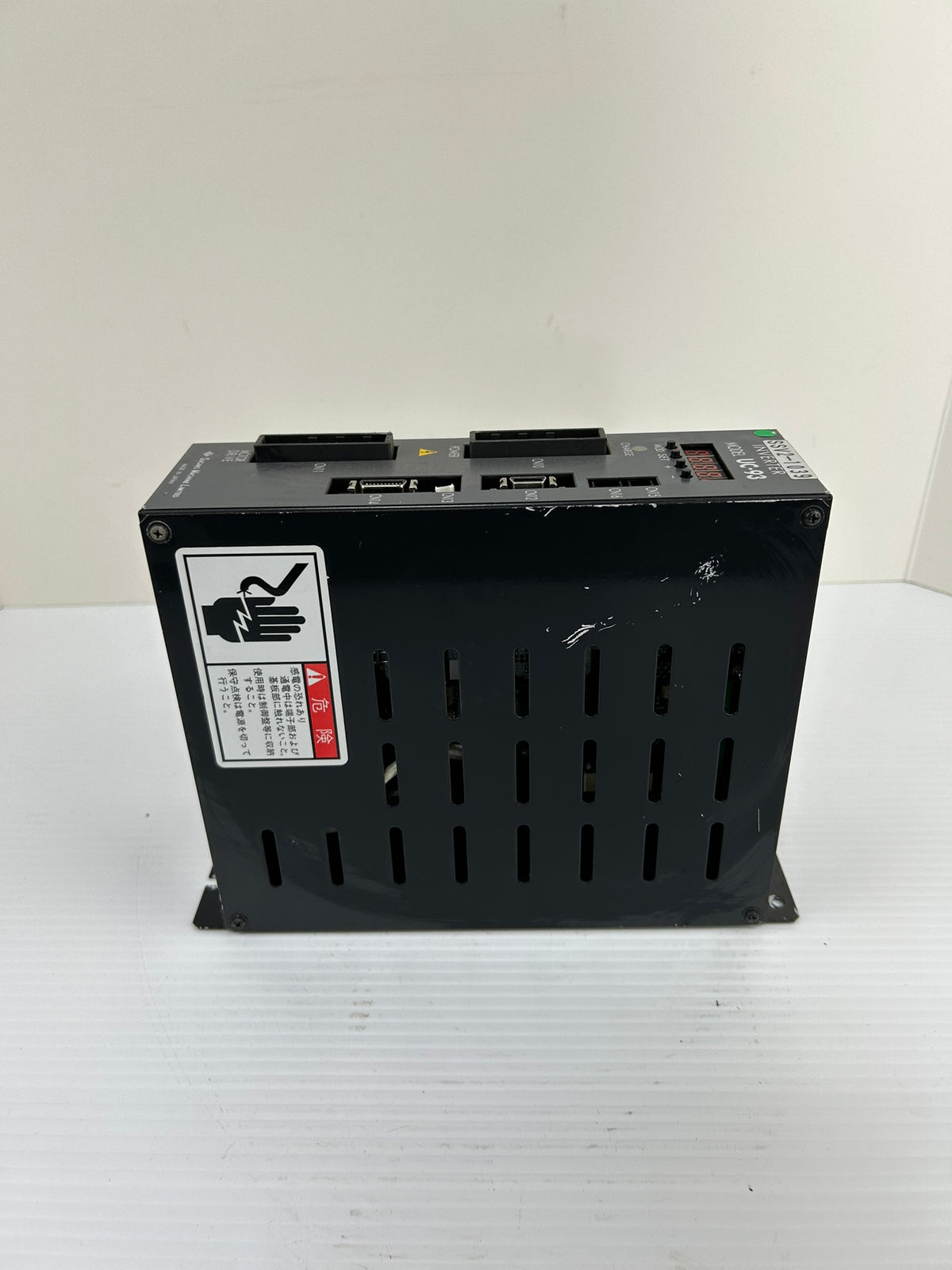 Sugino Machine UC-93 Inverter Motor Drive SSV2-1039 AC180-230V Ver.1.01