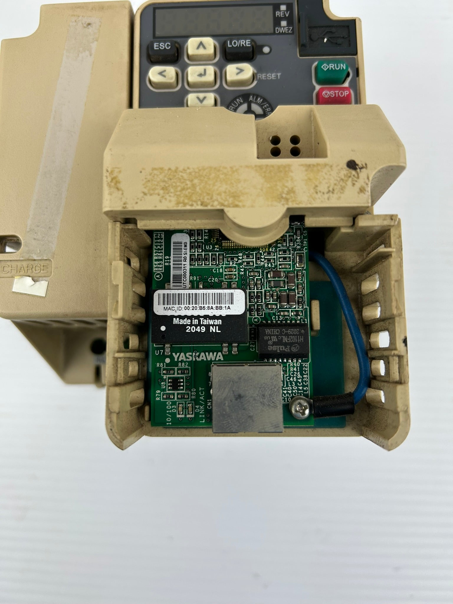 Yaskawa Electric CIPR-GA50U4009ABAA-AAAASA Industrial AC Micro Drive Rev A