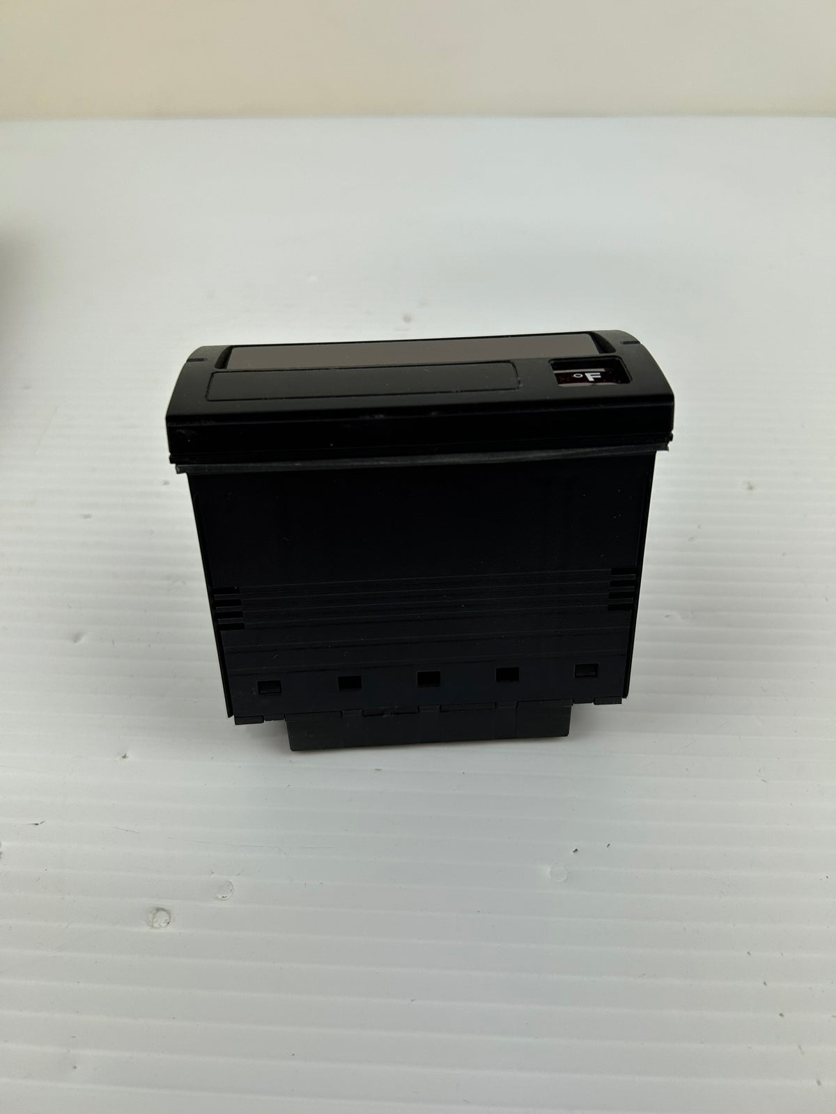 Simpson F45 Series Digital Panel Temperature Meter 2T907 F451800F