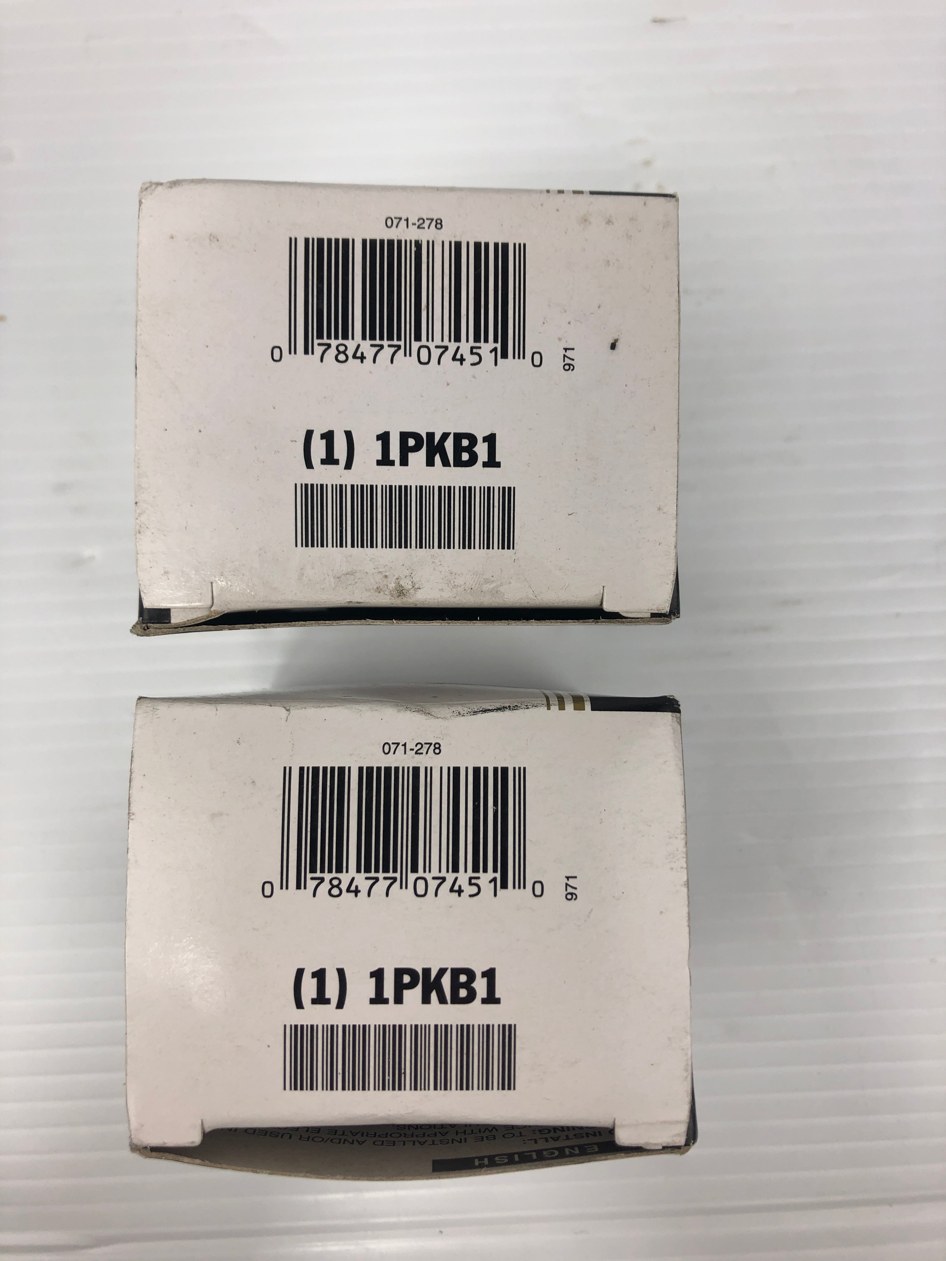 Leviton 278 Grounding Power Outlet 3P 4-Wire 30A Flush Mount Black - Lot of 2