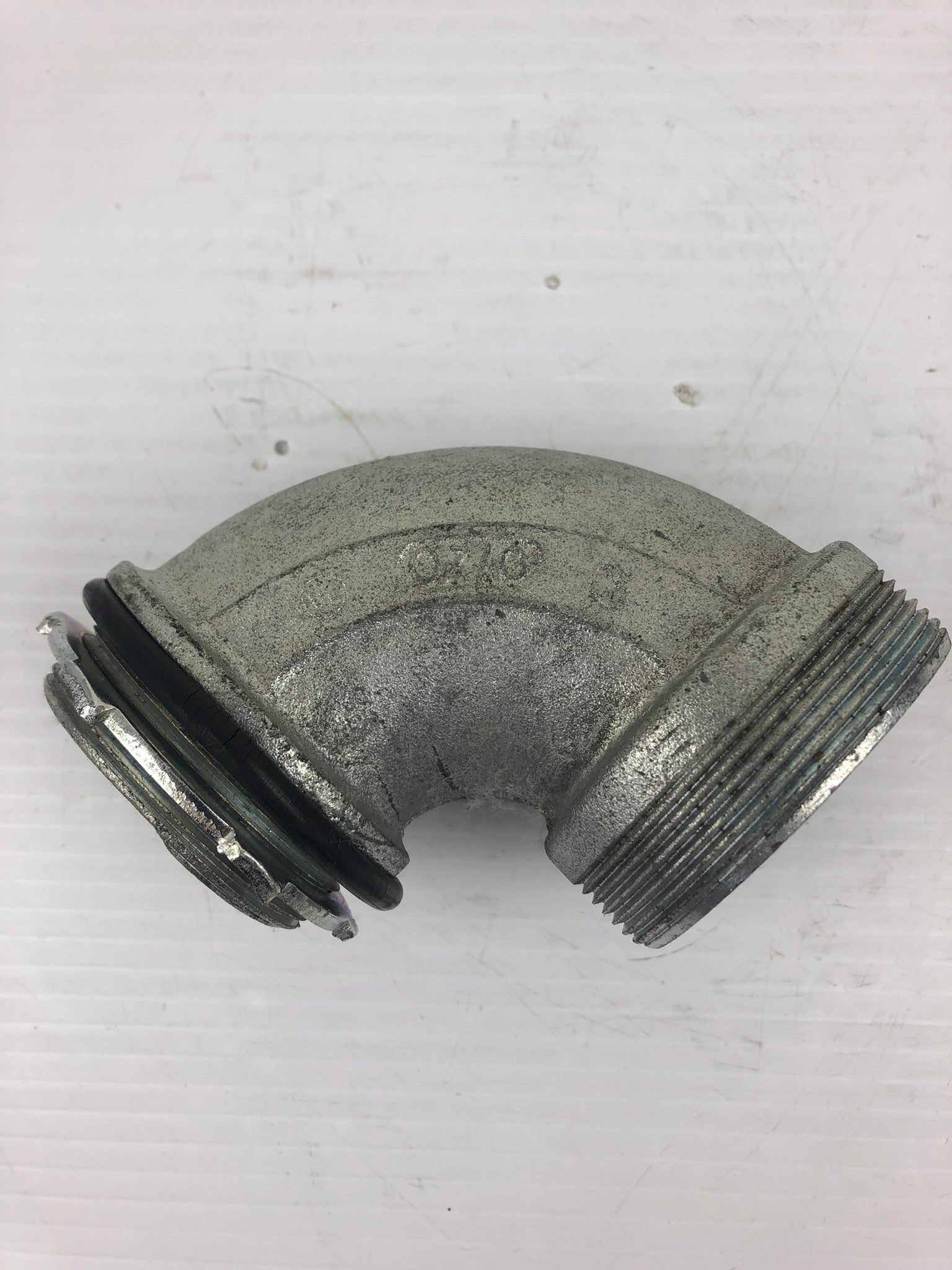 O-Z Gedney Co. 4Q-9200-2 Conduit Adapter Fitting 90 Degree Iron Elbow w O-ring