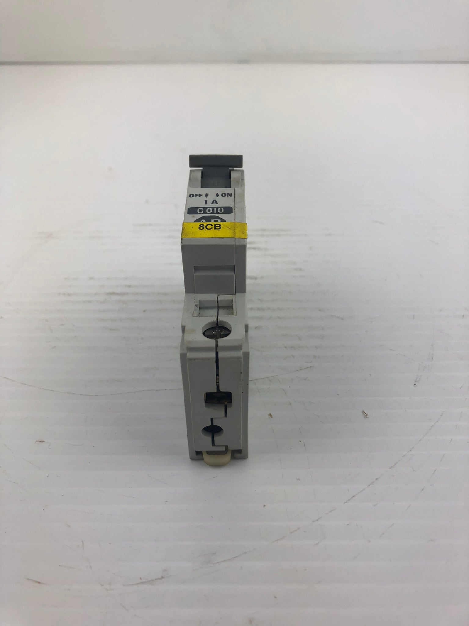 Allen-Bradley 1492-CB1 G010 Series Circuit Breaker 1A