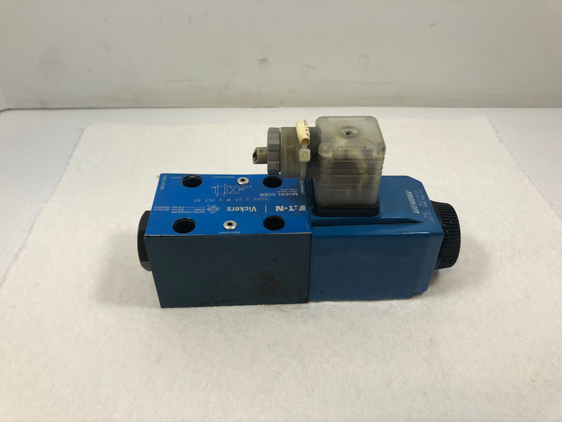 Vickers DG4V-3-2A-M-U-HL7-60 Solenoid Valve