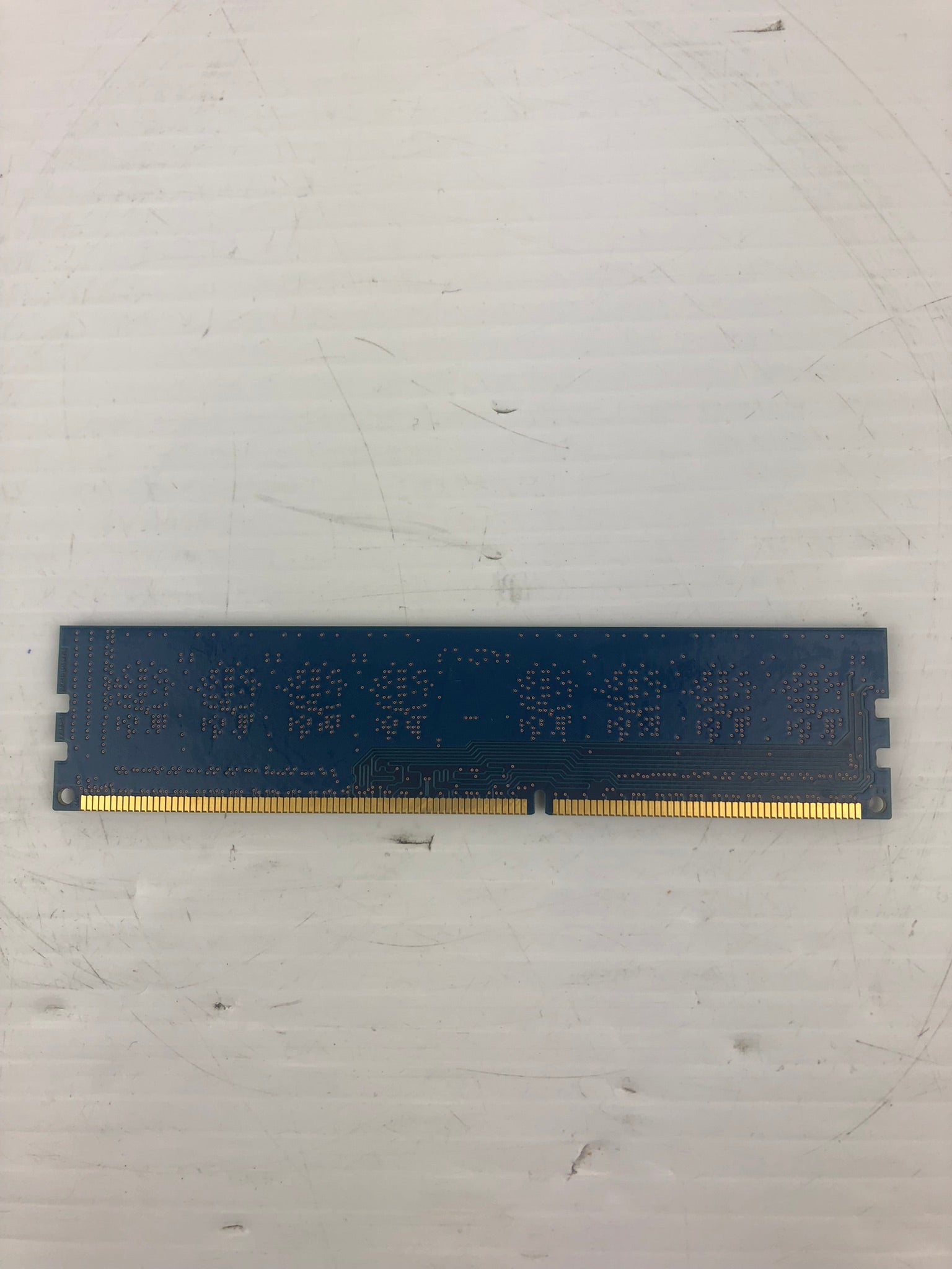 Hynix 2GB 1Rx8 PC3 Memory RAM HMT325U6CFR8C-PB HP 7BN18W2