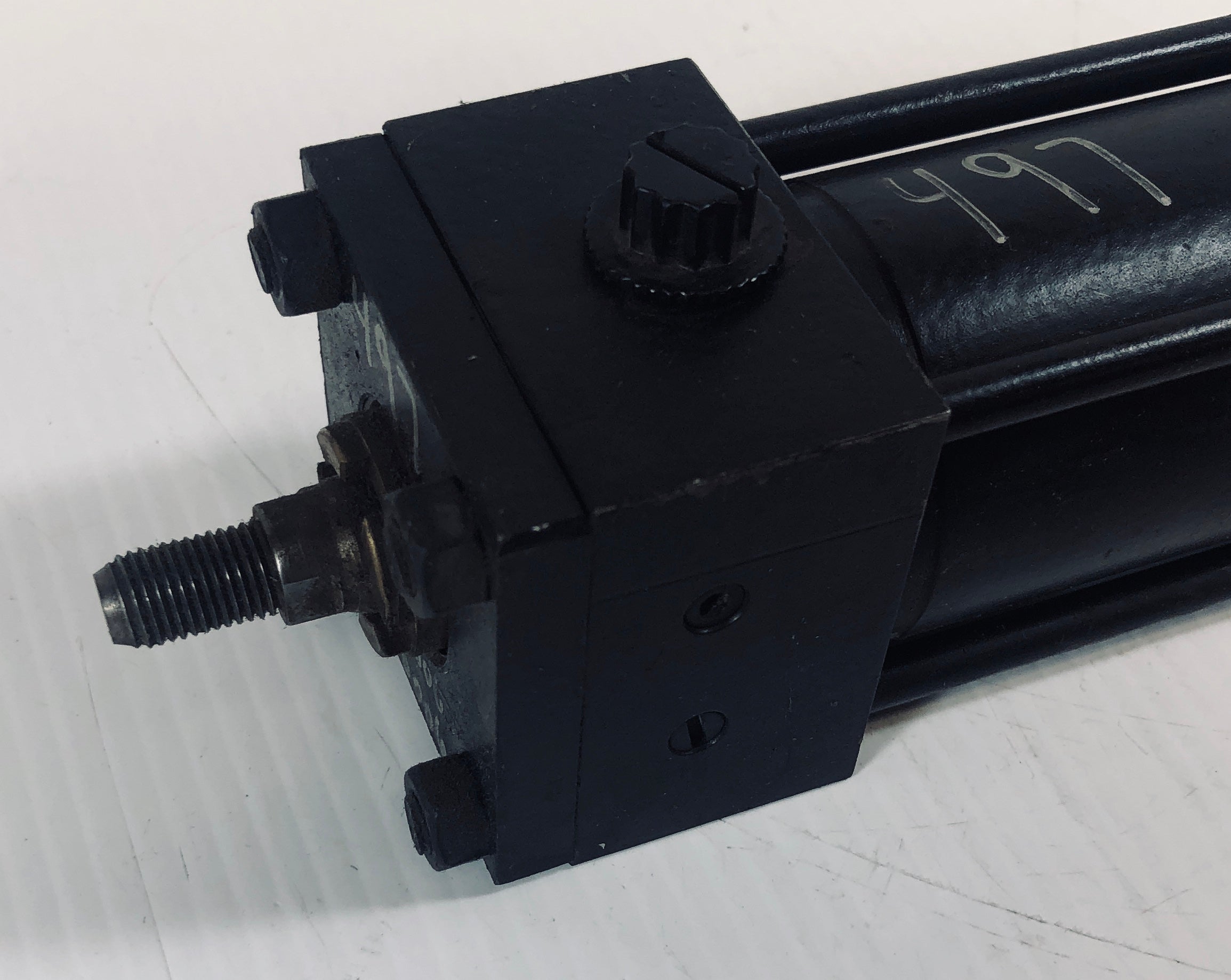 Parker CBB2AU14AC Cylinder Series 2A