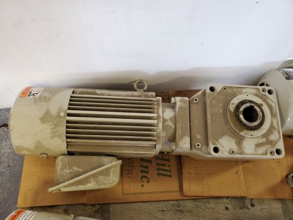 SM-CYCLO TC-FV/FB-2B 3 Phase Inductive Gear Motor Frame FA-80M 1 HP