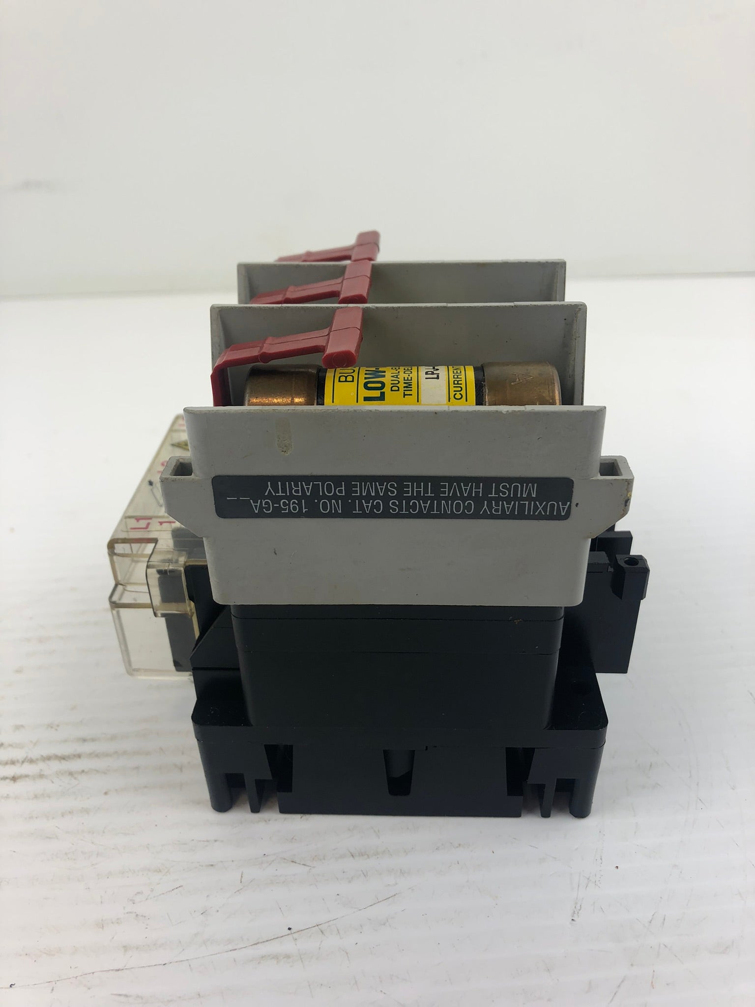 Allen-Bradley 194R-NJ030P3 Series B 3 Pole Disconnect Switch - Damaged Case