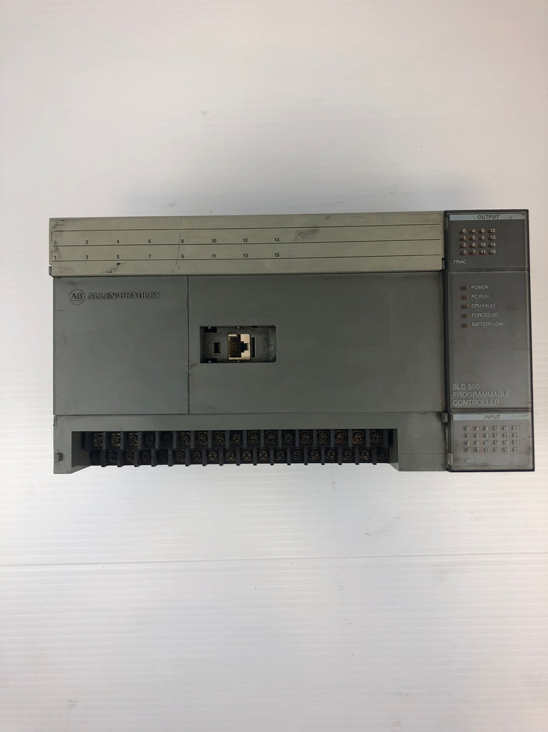 Allen-Bradley 1747-L40B Processor Unit Controller SLC 500 240V