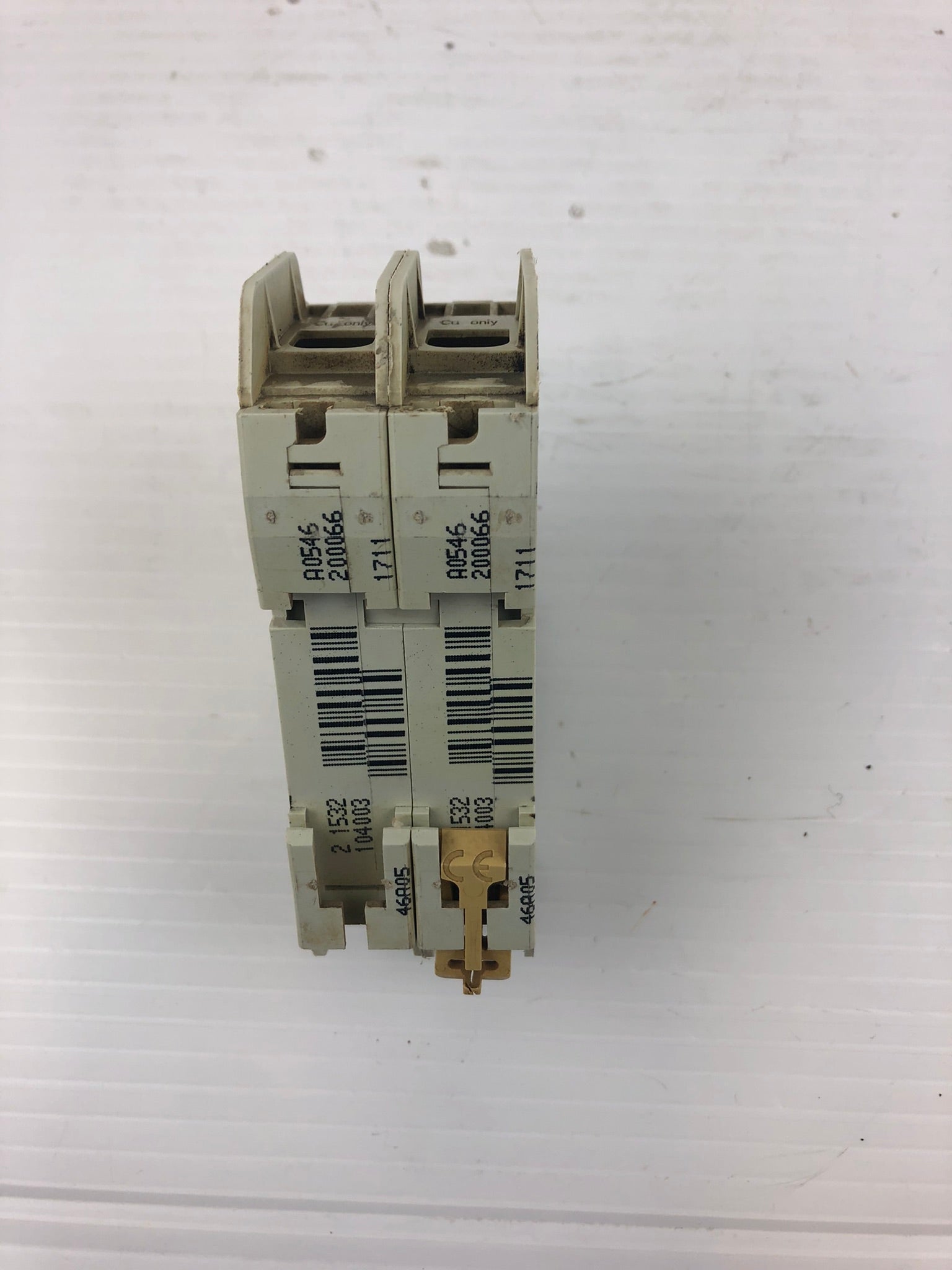 Merlin Gerin D2A Circuit Breaker 240V~ 2P Multi 9 C60 60154