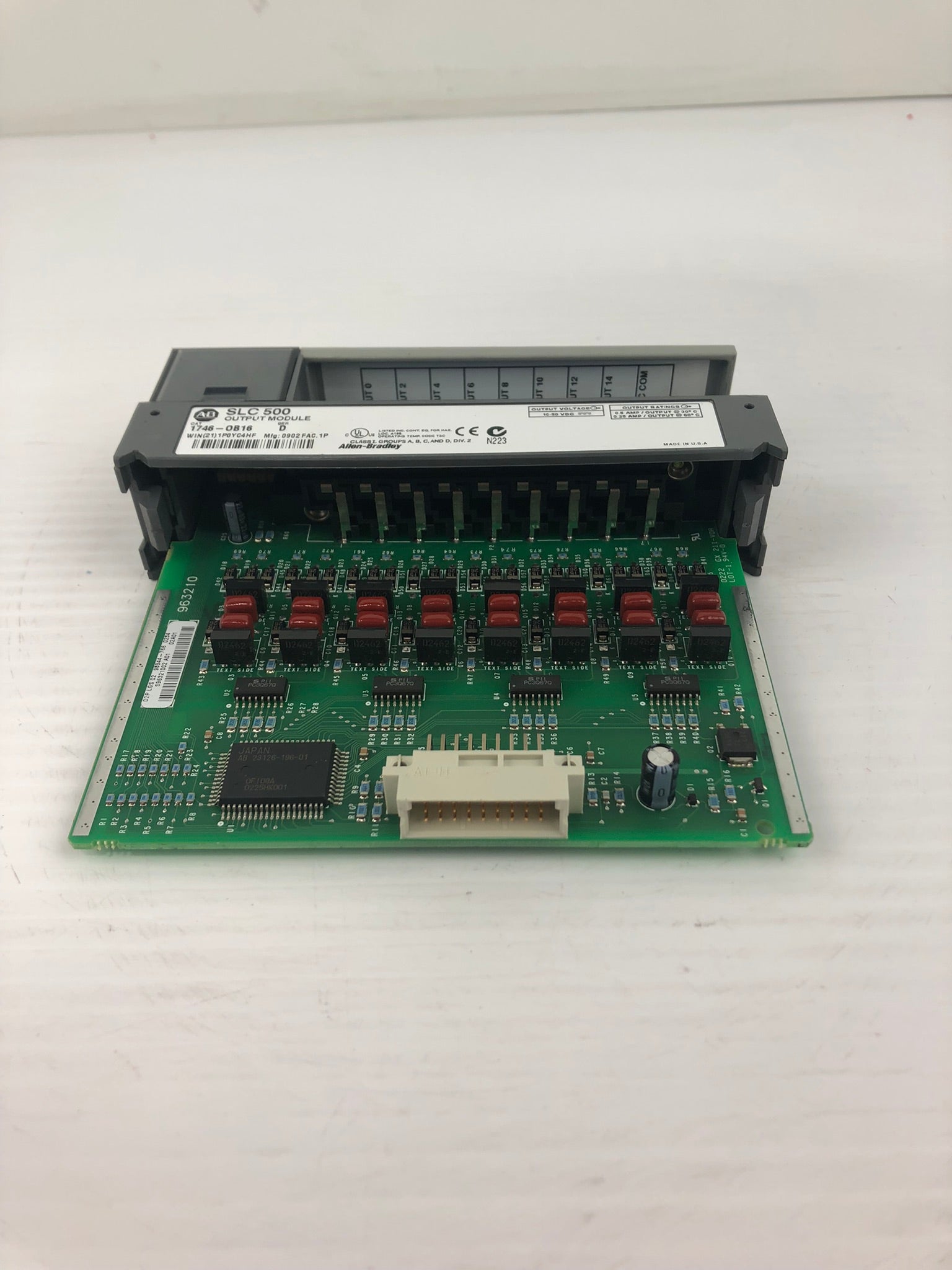 Allen-Bradley 1746-0B16 Series D Output Module SLC 500