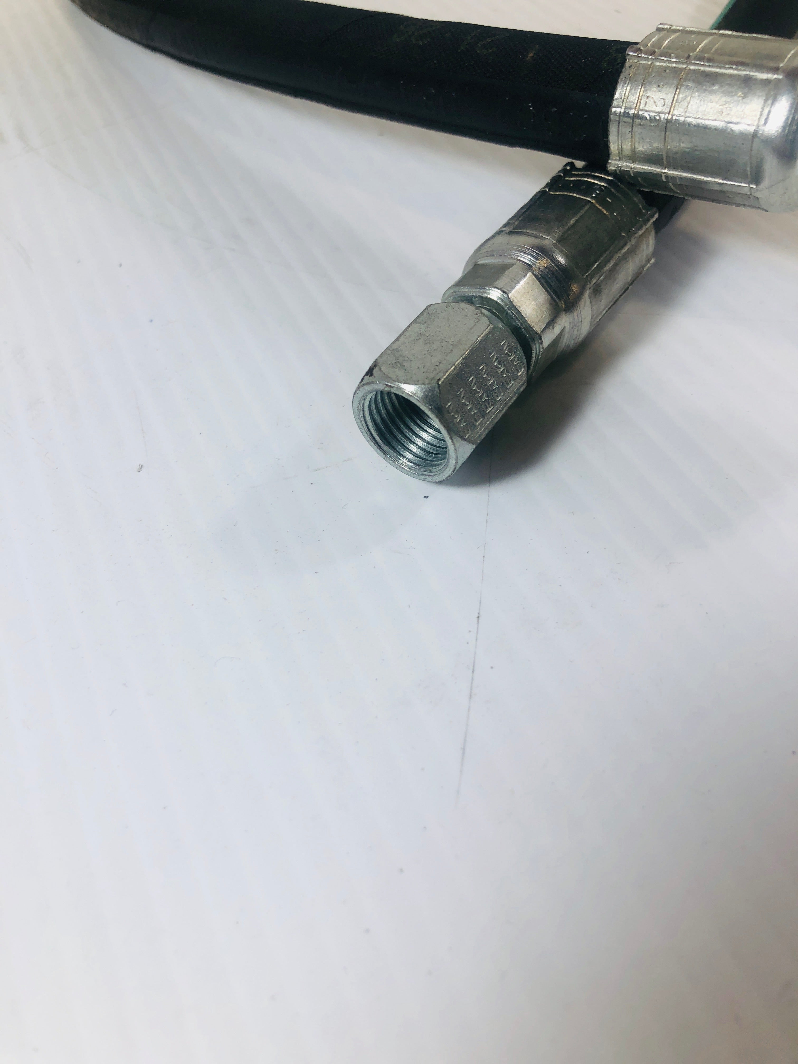 Eaton Weatherhead Weathershield 2B Hose H28006 9.5mm x ~38.5" L