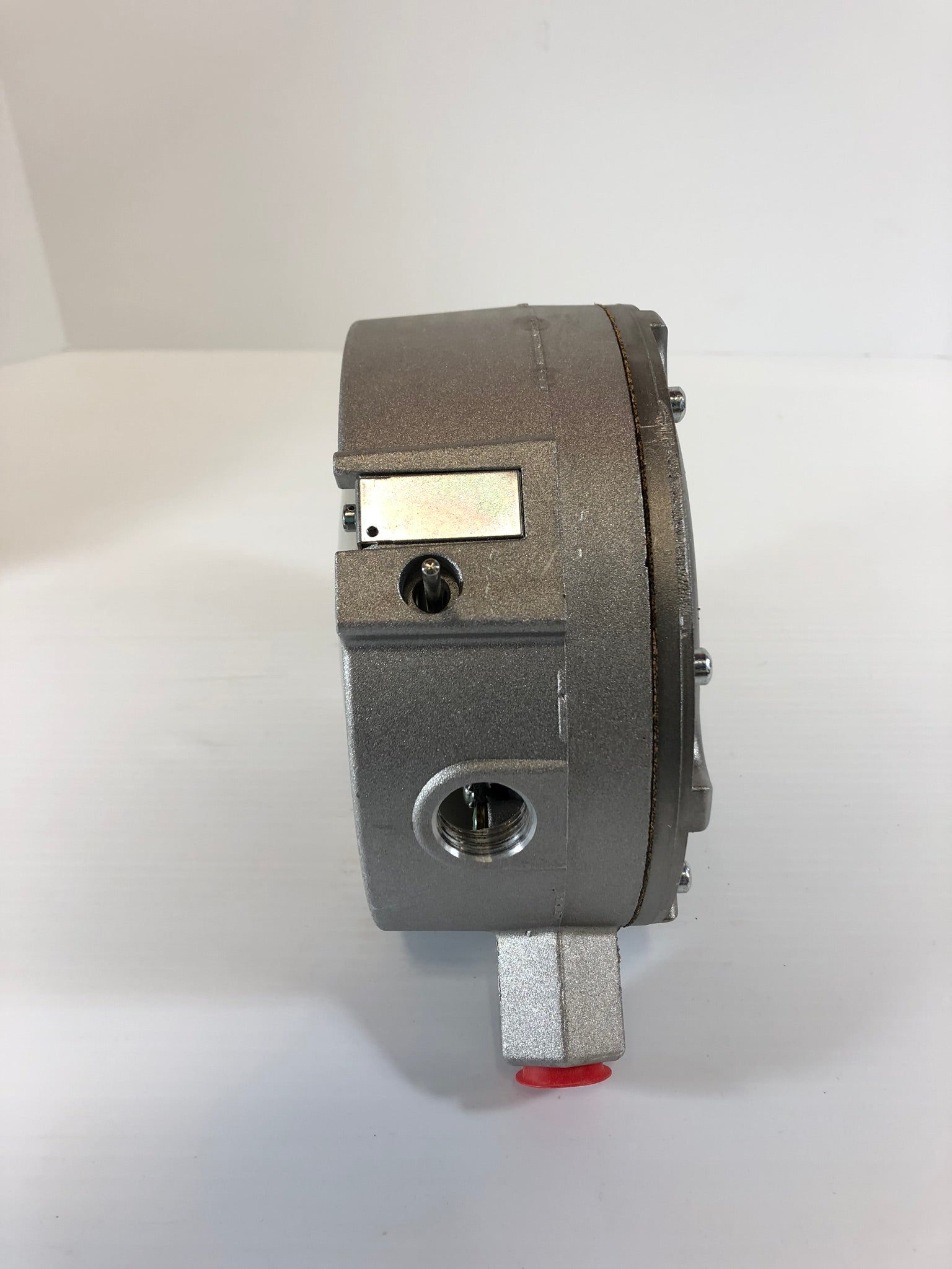 Honeywell C437E 1038 Gas/Air Pressure Switch 1/2 to 5-1/2" Water Range