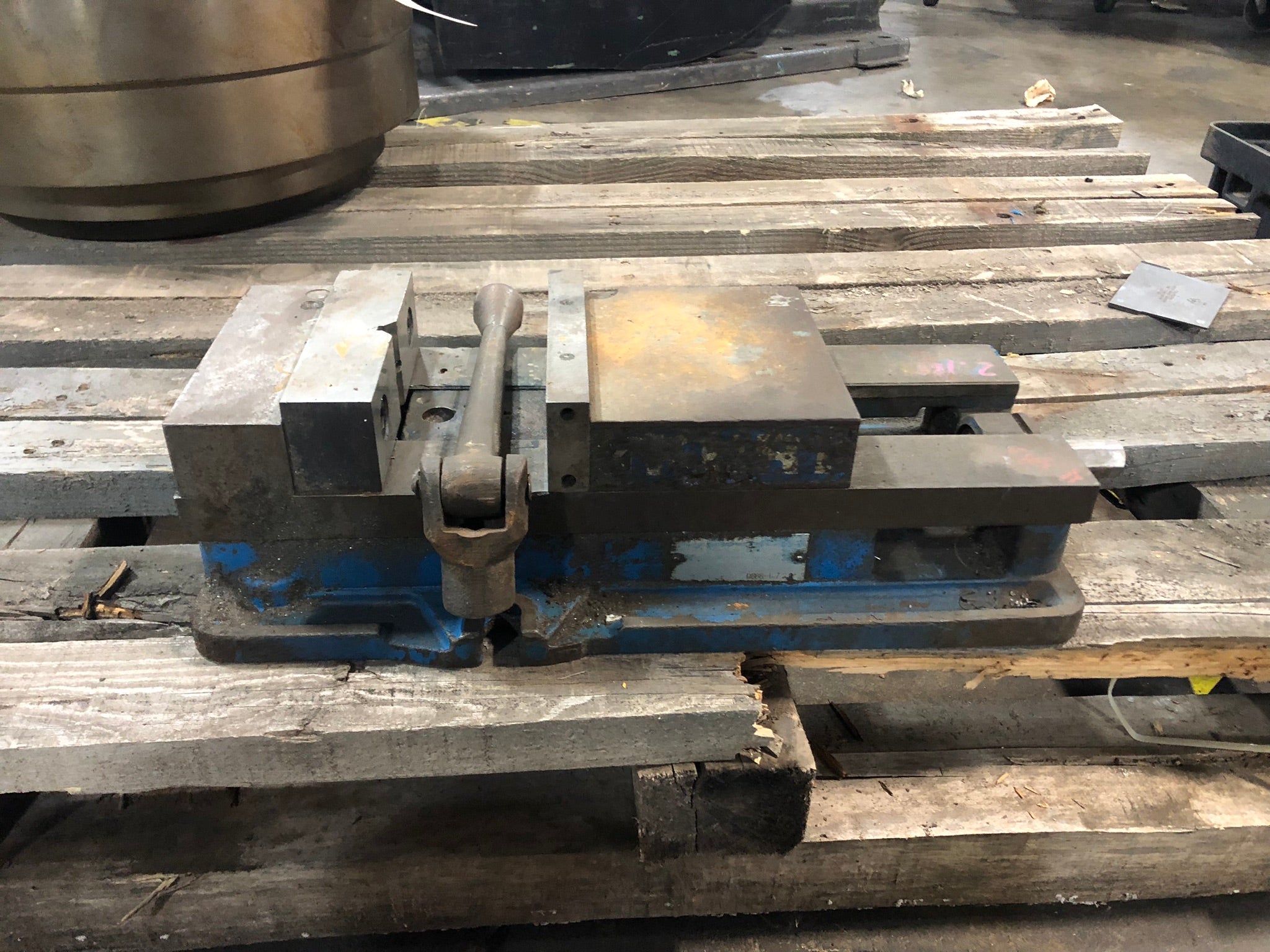 Kurt Vise D688 Anglelock 6" D688-6.7