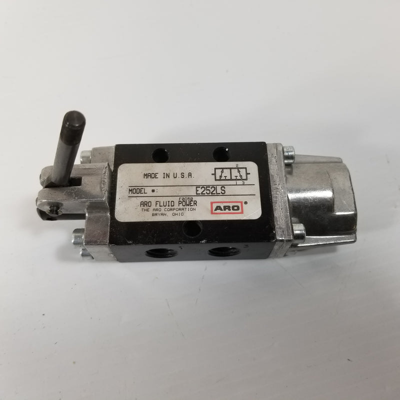 ARO E252LS 3-Way Pneumatic Valve Manual Actuator