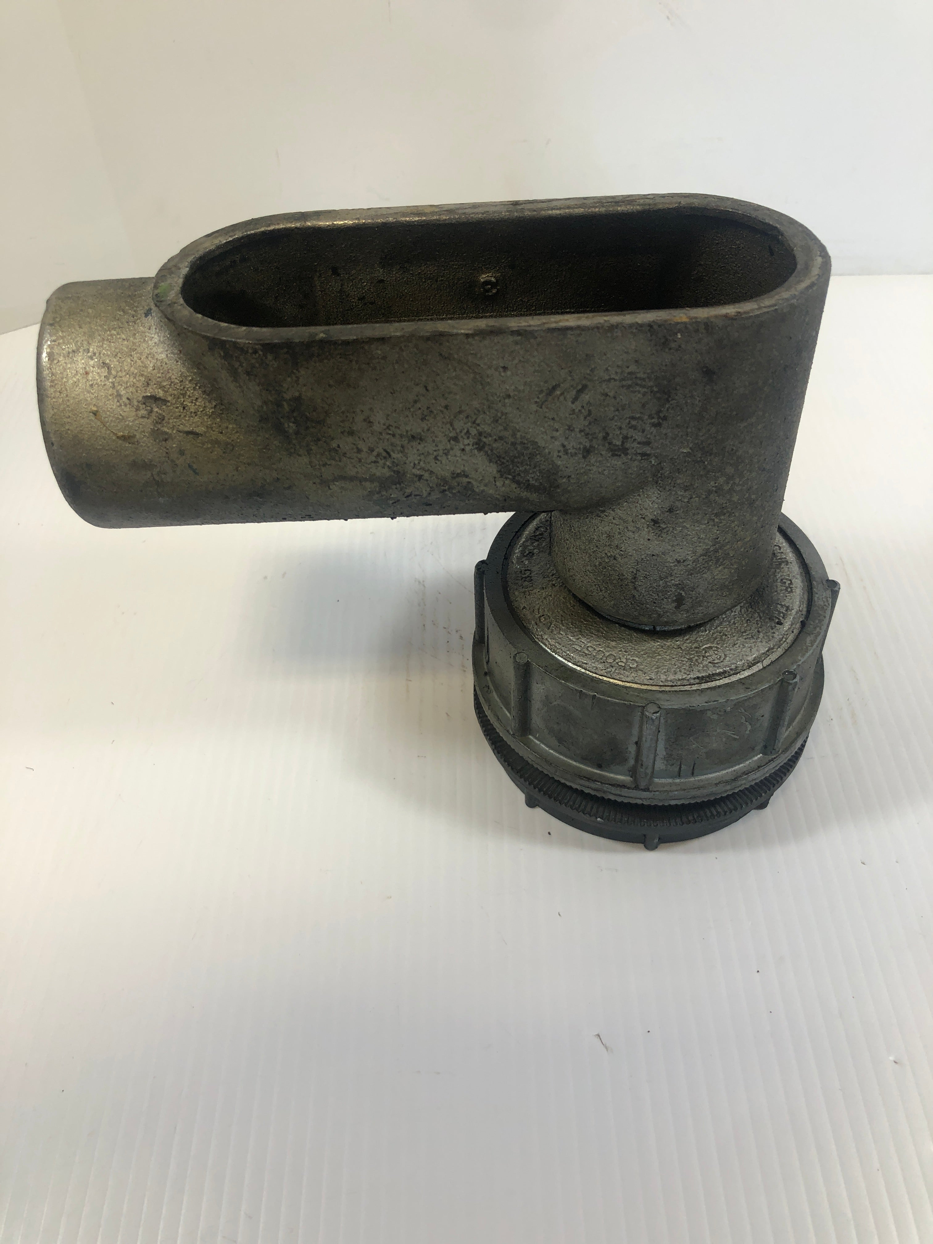 Crouse-Hinds 1-1/2" Conduit Body Assembly