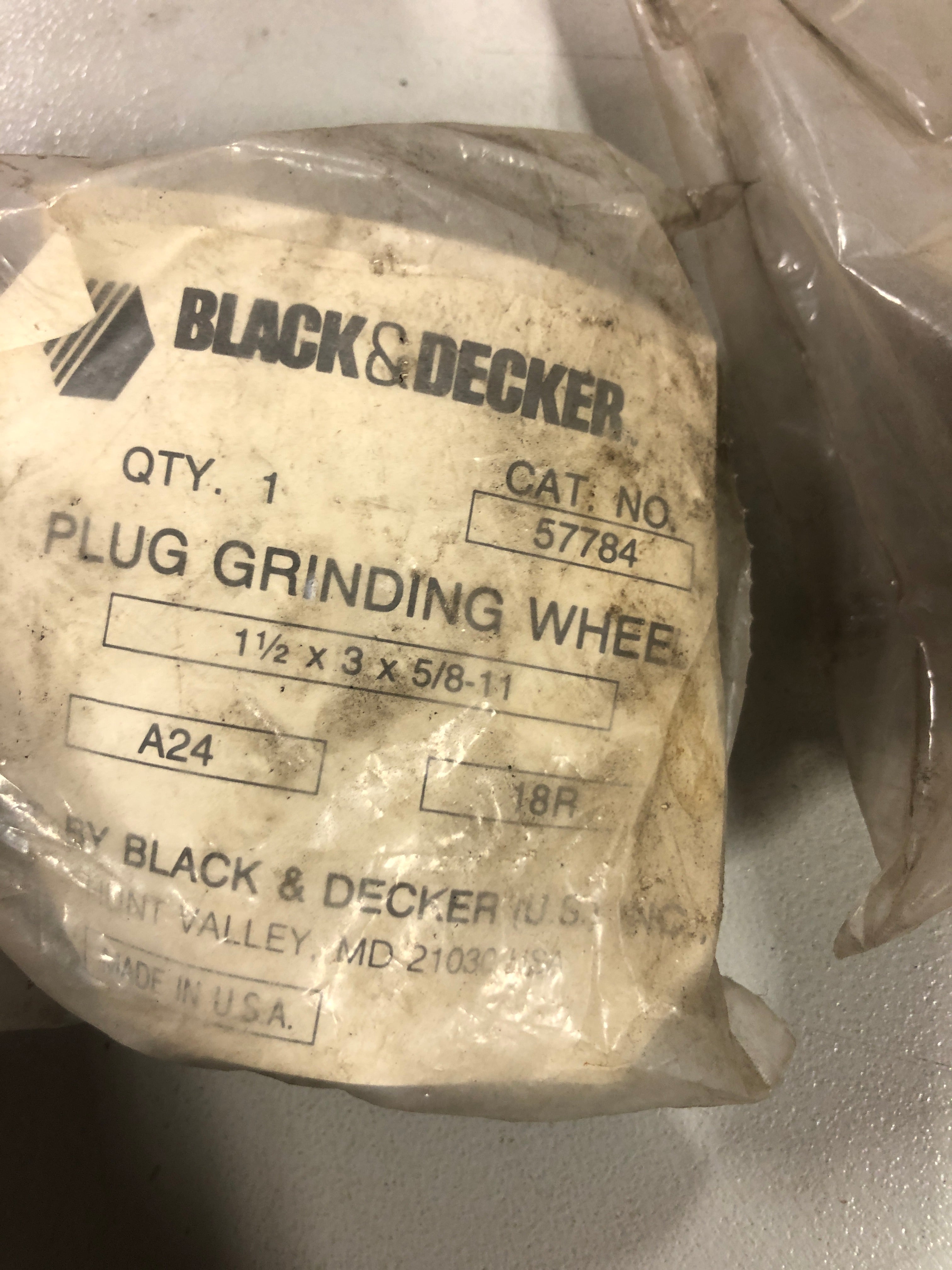 Black & Decker Plug Grinding Wheel 57783 1-1/2 x 2-1/2 x 3/8-24 Lot of 4