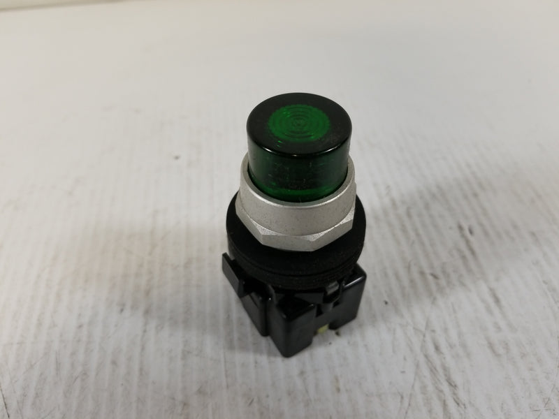 Eaton HT8GBGV7 Pushbutton Switch Illuminated Green