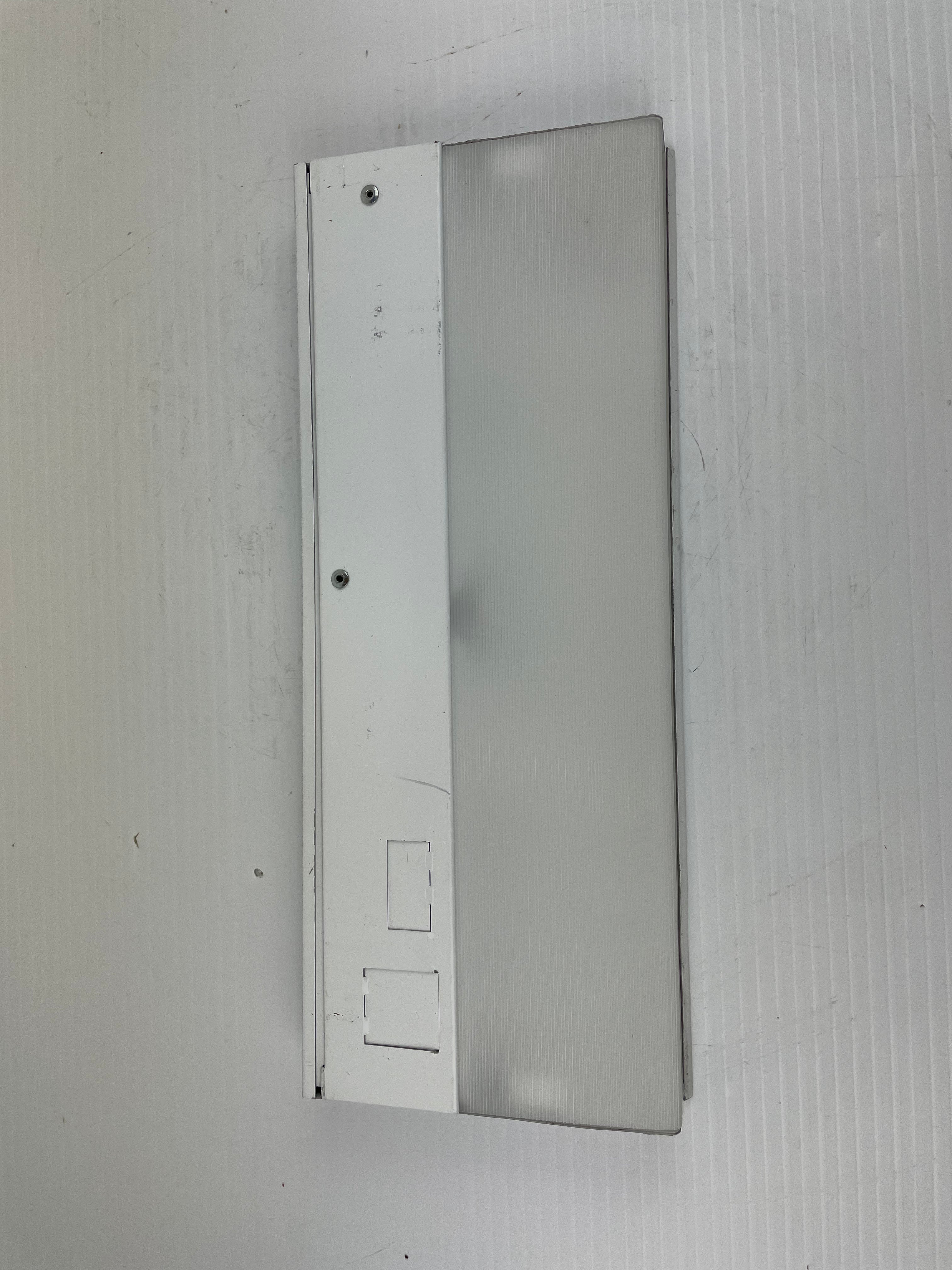 International Lighting U108 12-Inch 8 Watt Fluorescent Fixture White