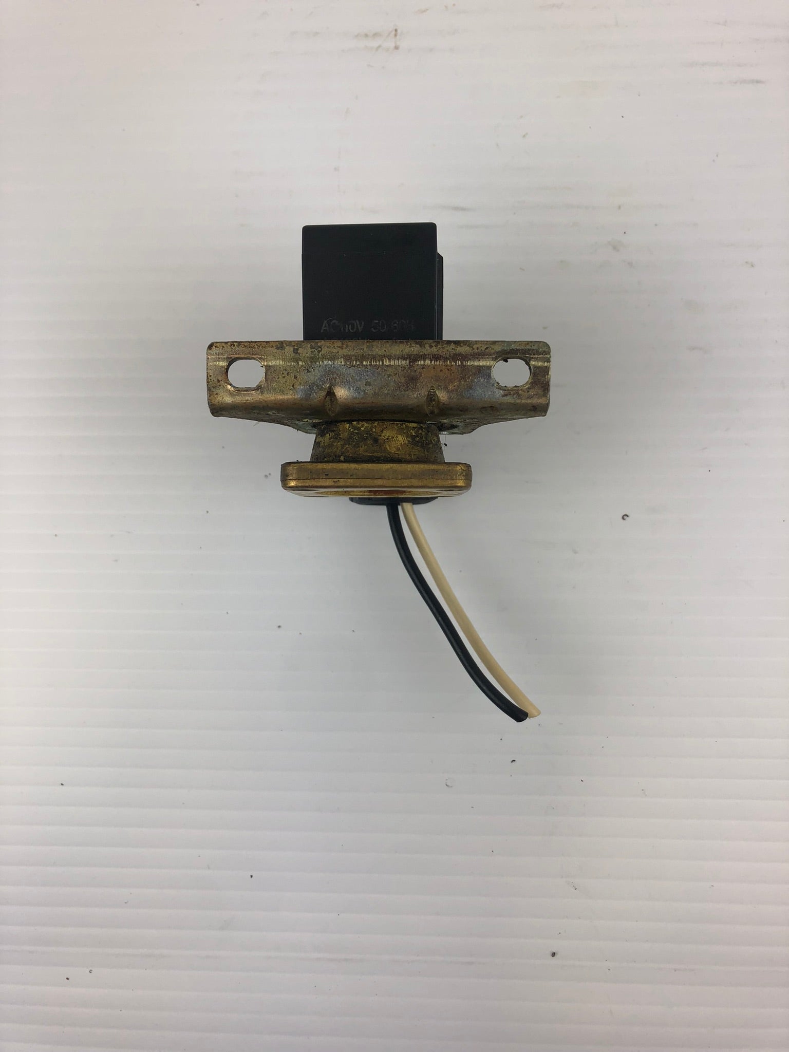 SMC VXD2130 Solenoid Valve Air 0.02 ~0.9 MPA Water 0.02~0.7 MPA