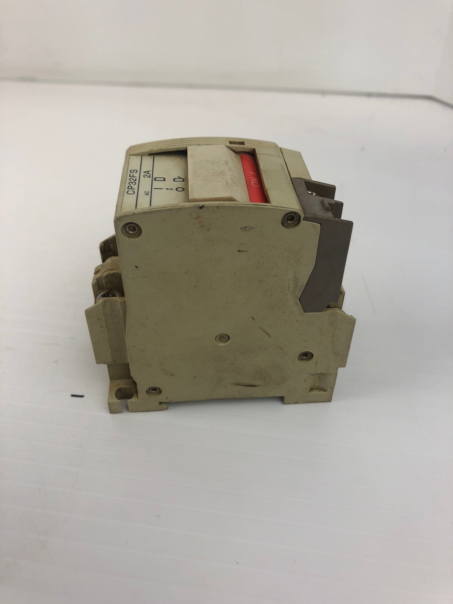 Fuji Electric CP32FS/2K Circuit Protector 2 Pole 50/60Hz AC240V 2500A