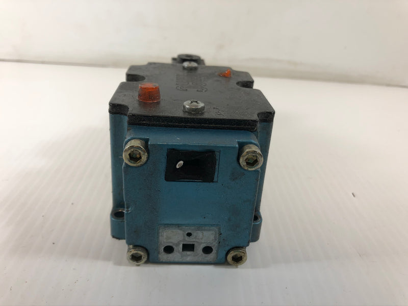 Mac 6523B-000-PM-611DA Solenoid Valve PME-611DAAG 24VDC Used