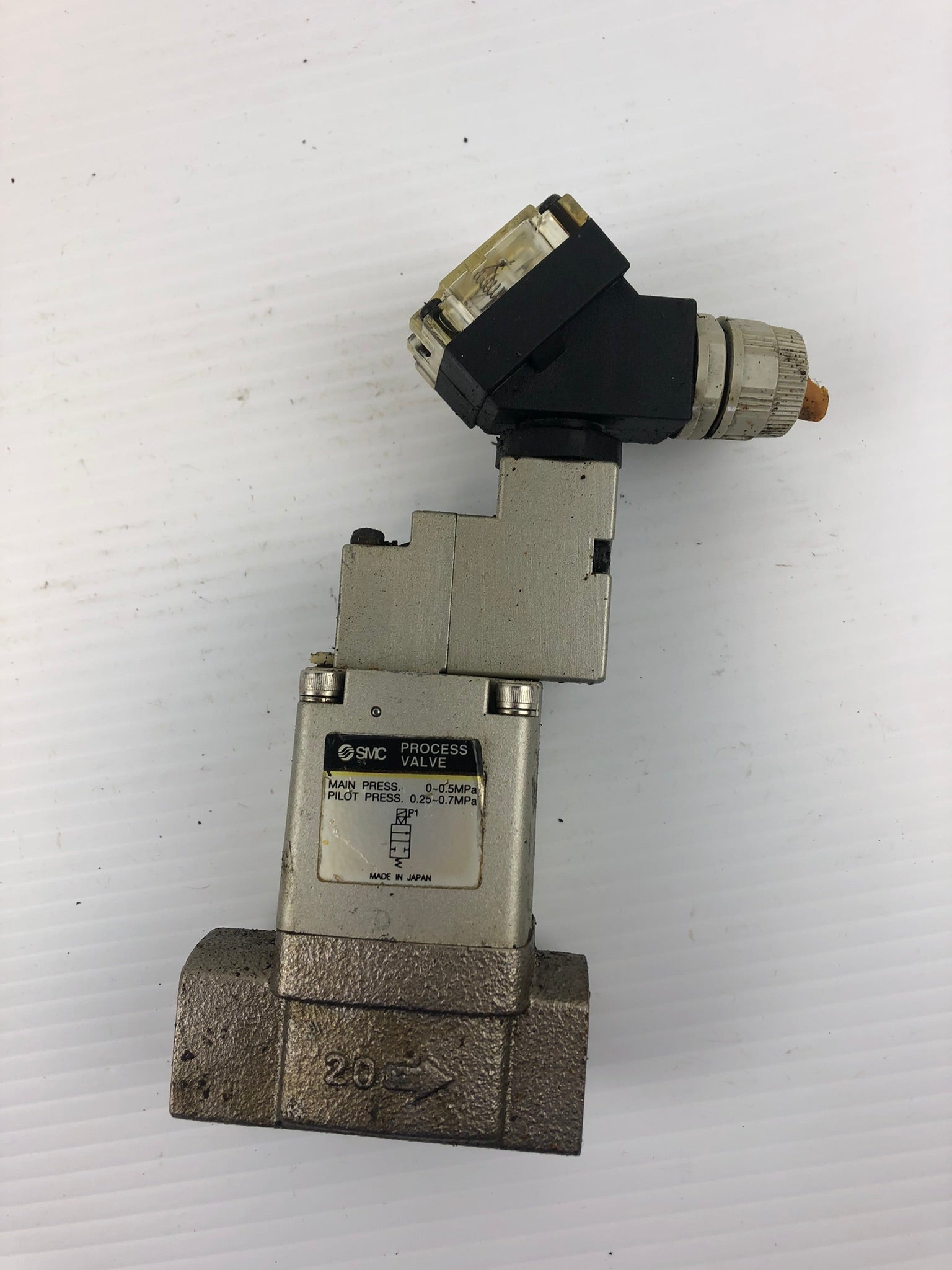 SMC VNC311A Solenoid Valve with Process Valve AC 110V 50/60 Hz
