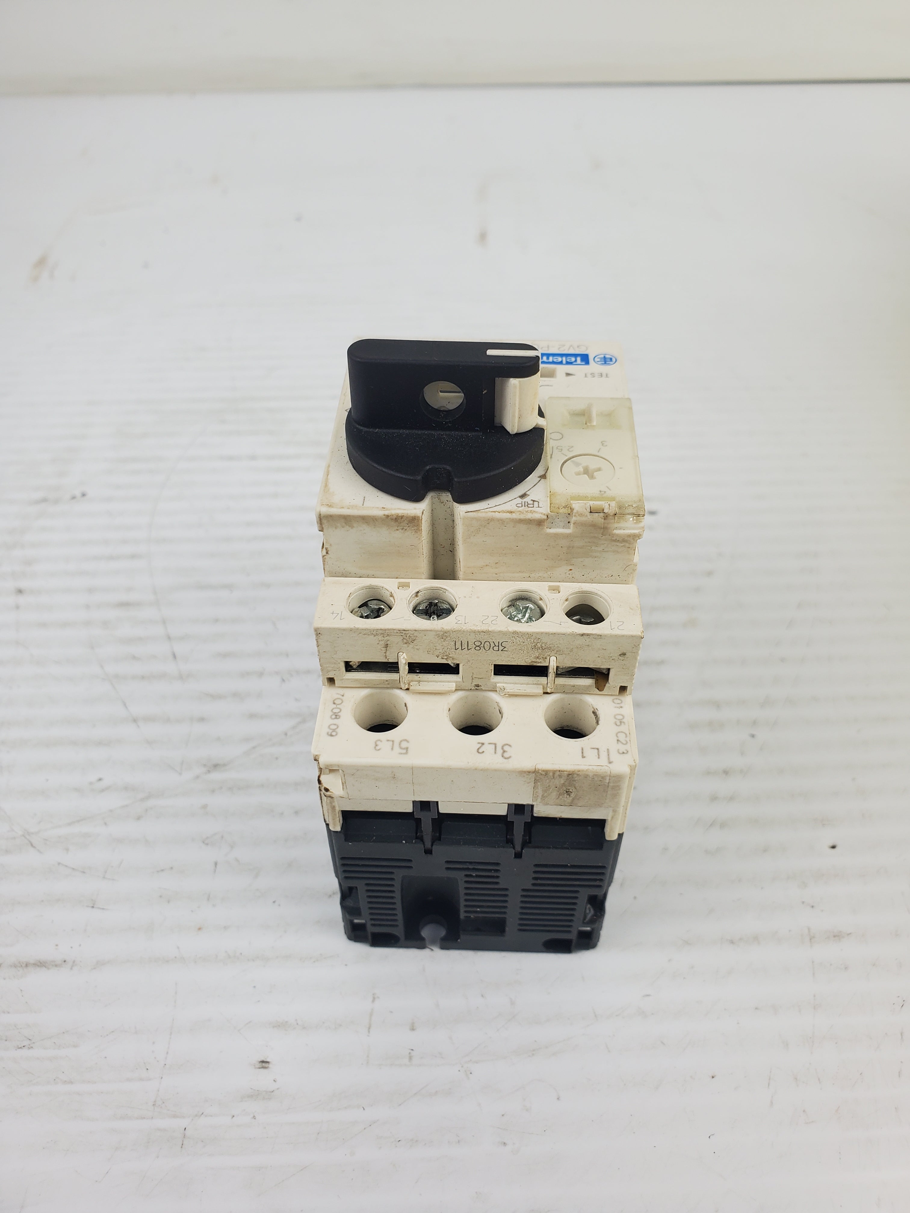 Telemecanique GV2-P08 Motor Circuit Breaker 2.5-4A