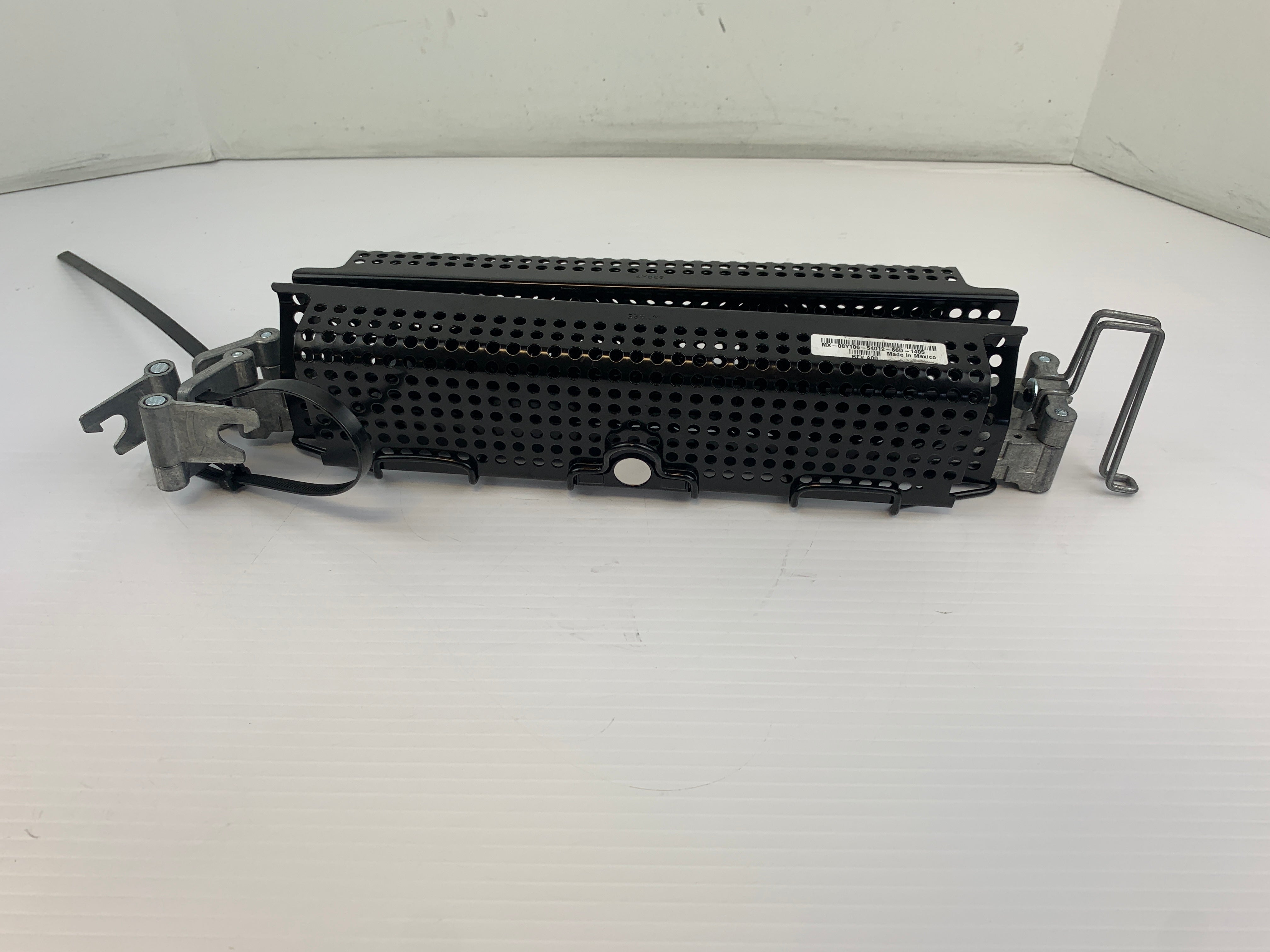 Dell Cable Management Bracket MX-08Y106-54012-66D-1405