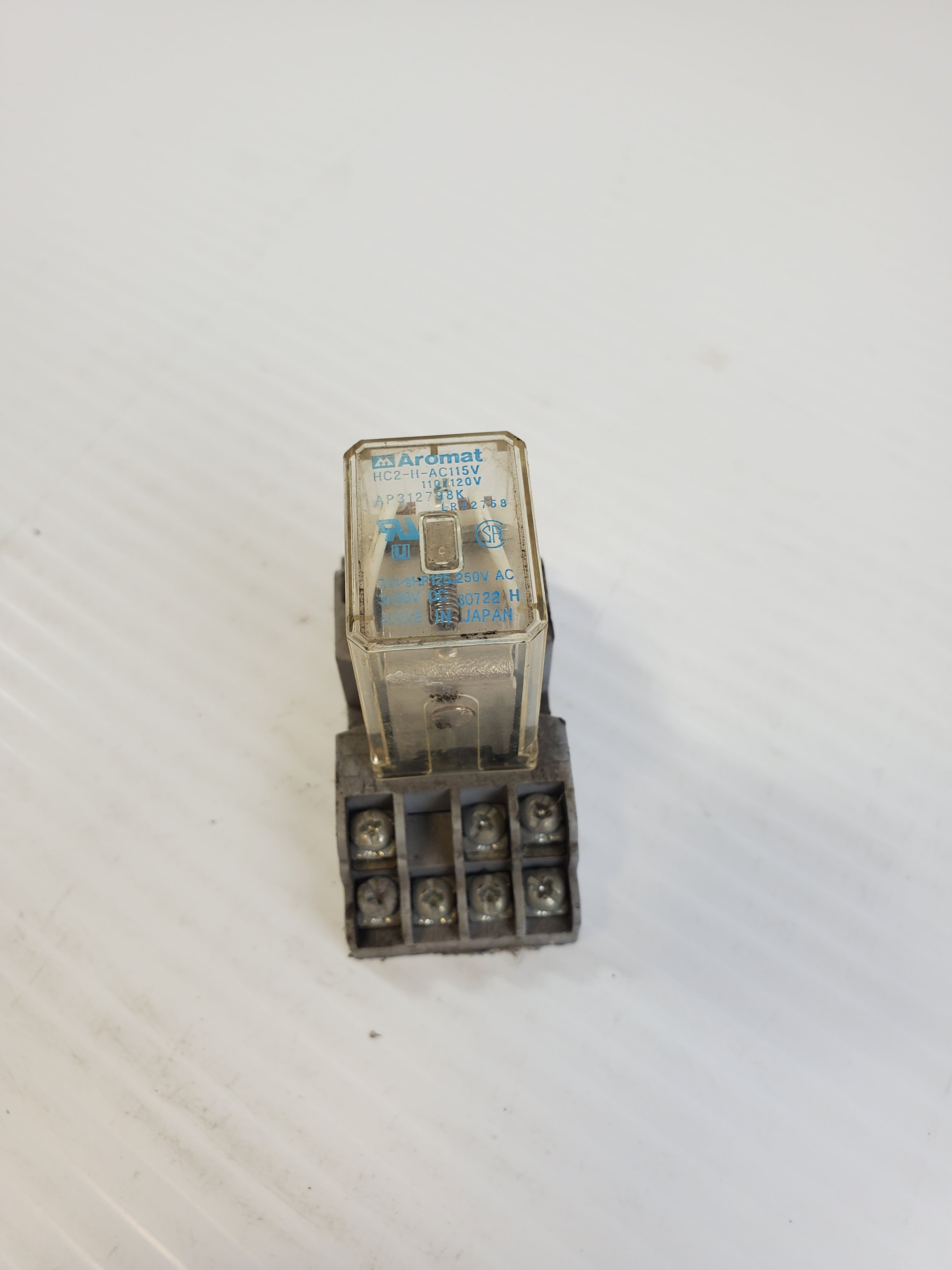 Aromat AP312798K Relay HC2-H-AC115V 9507